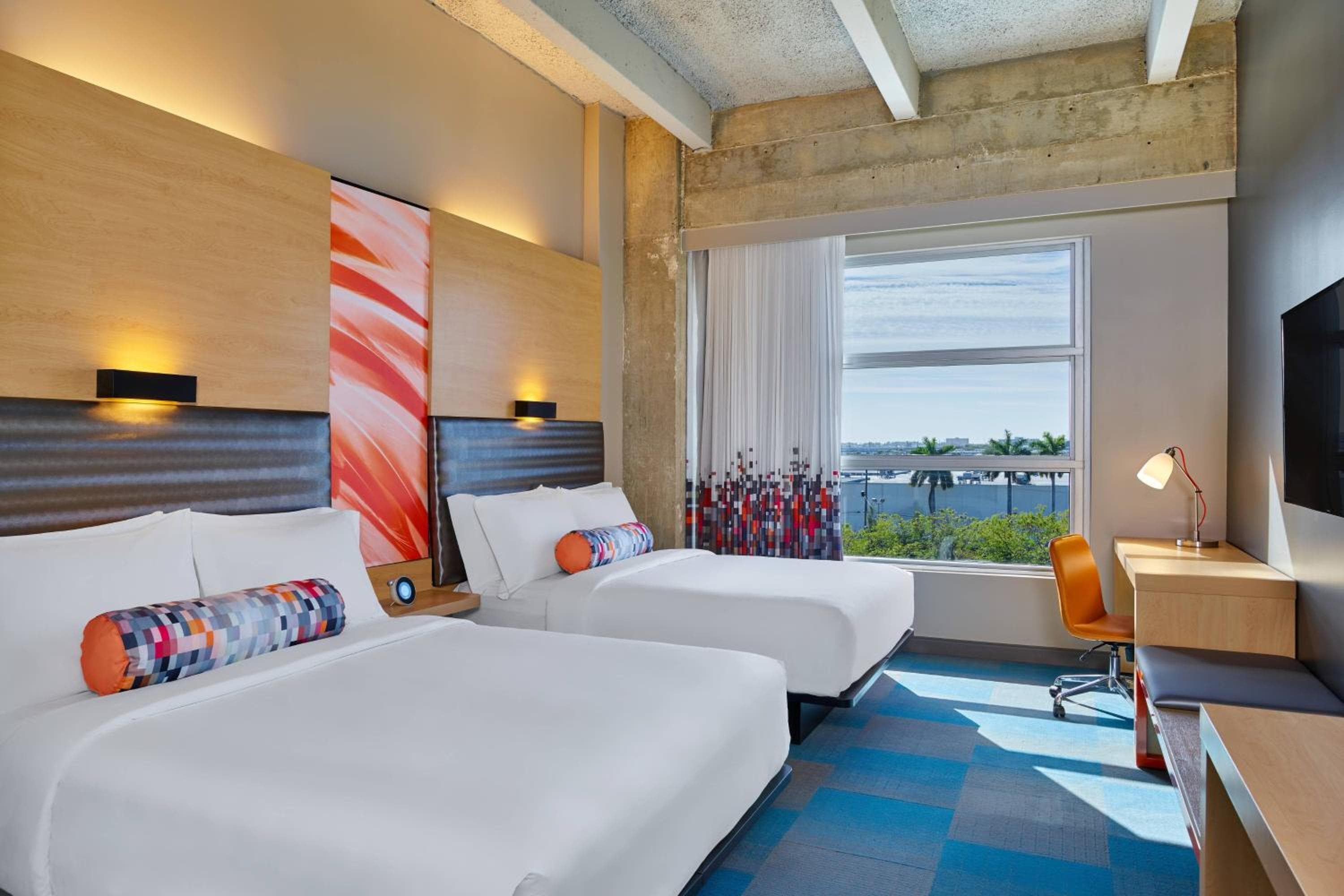 Aloft Miami Airport — 10