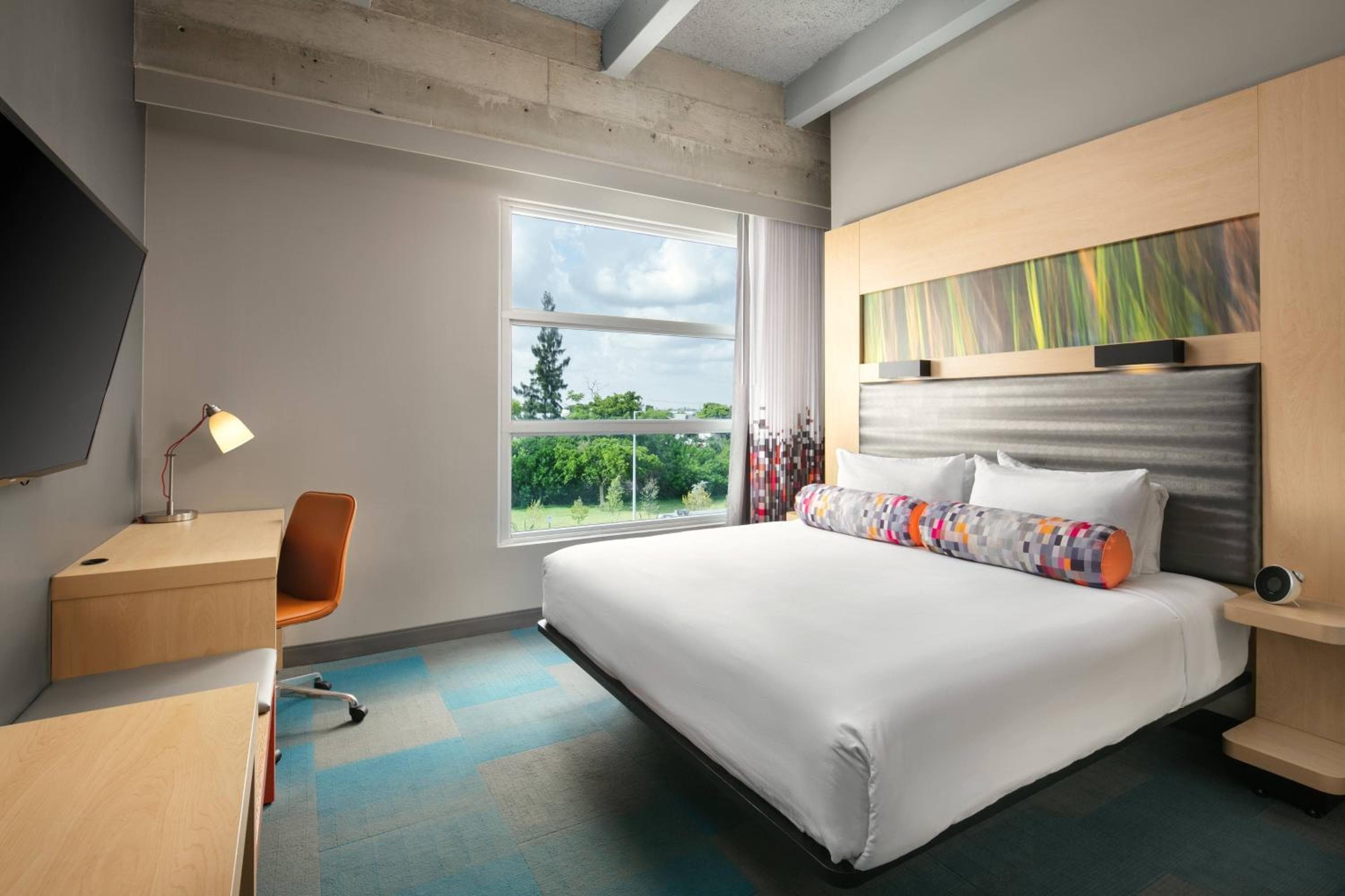 Aloft Miami Airport — 13
