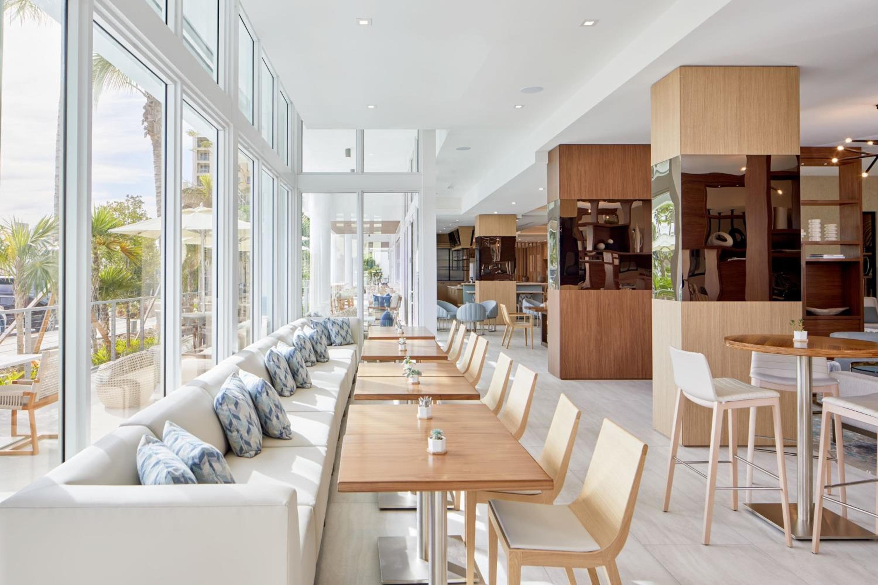 AC Hotel by Marriott Fort Lauderdale Beach — 2