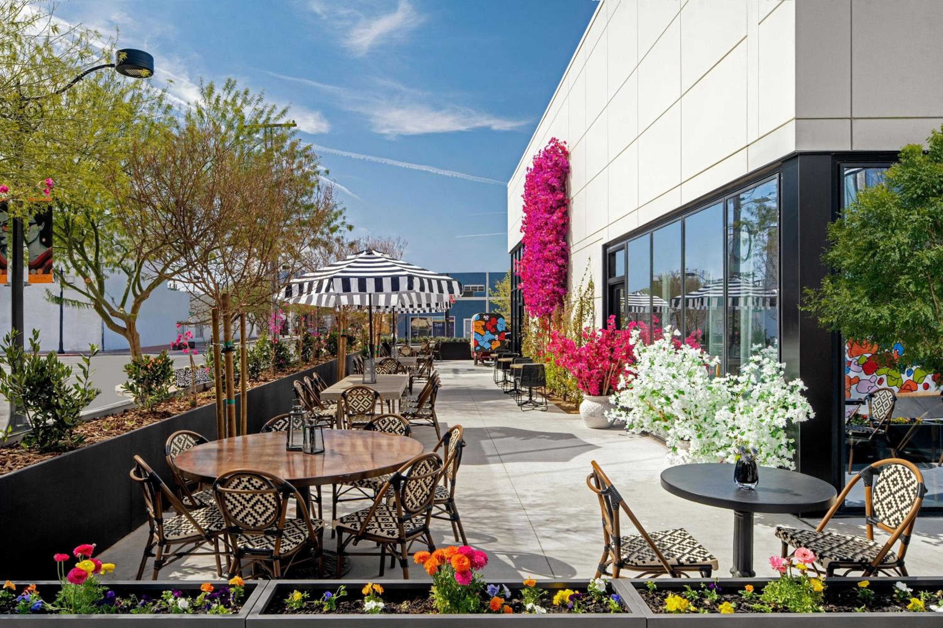 The ENGLiSH Hotel, Las Vegas, un hotel de cartera tributo — 18