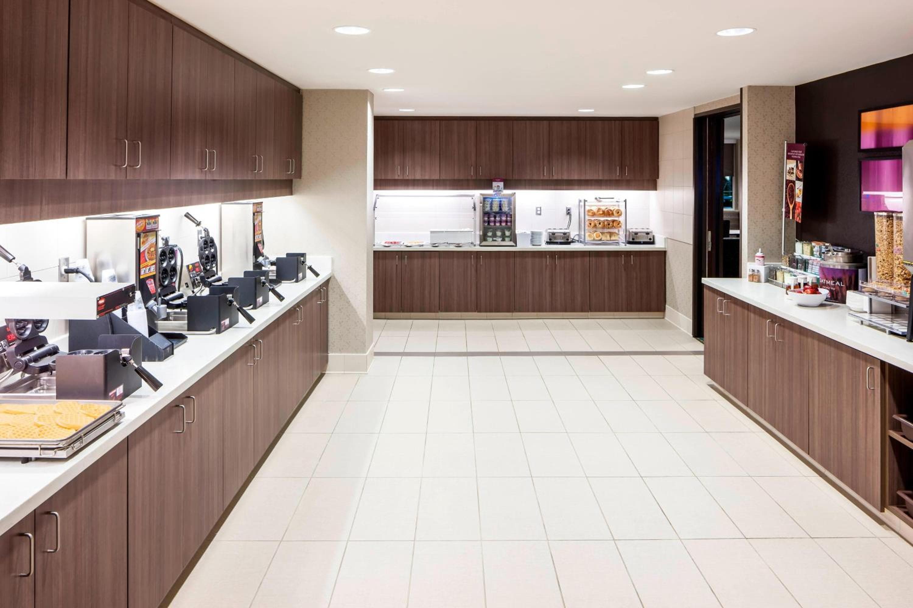Residence Inn by Marriott Near Universal Orlando — 13