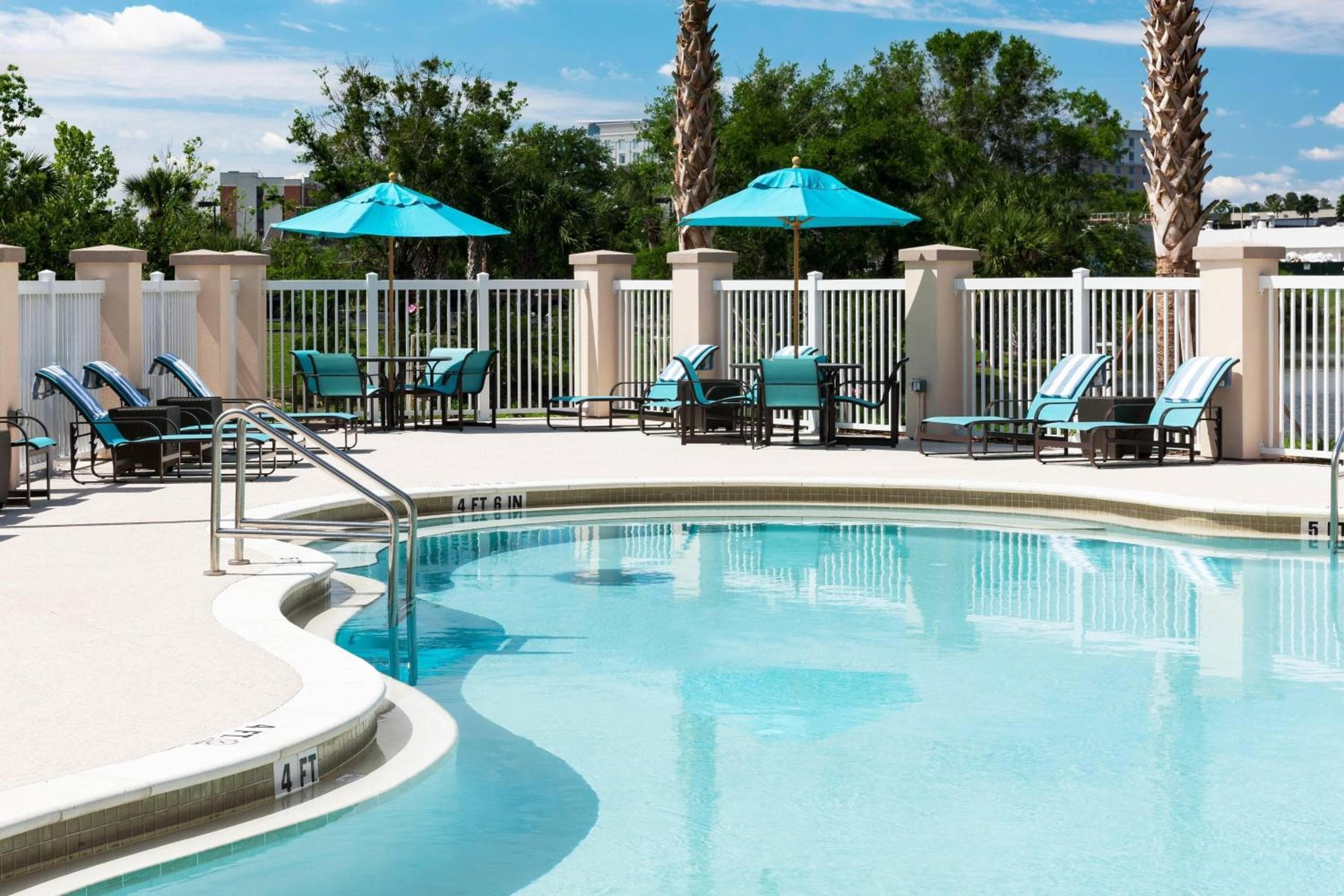 Residence Inn by Marriott Near Universal Orlando — 10