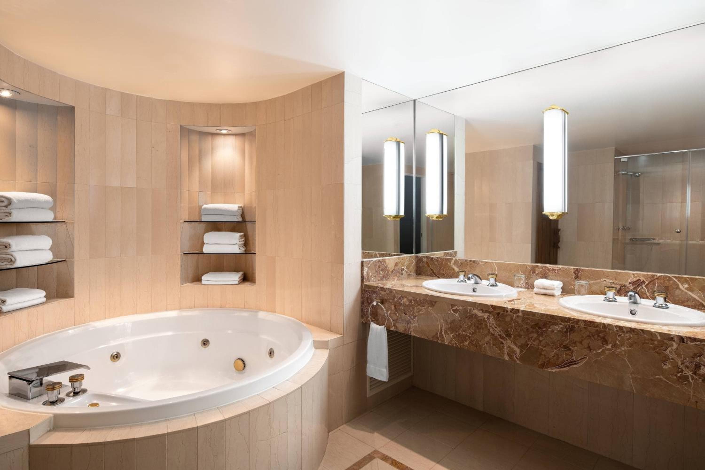 Sydney Harbour Marriott Hotel at Circular Quay hotel, 30 Pitt Street, Sydney, Australia — photo 47