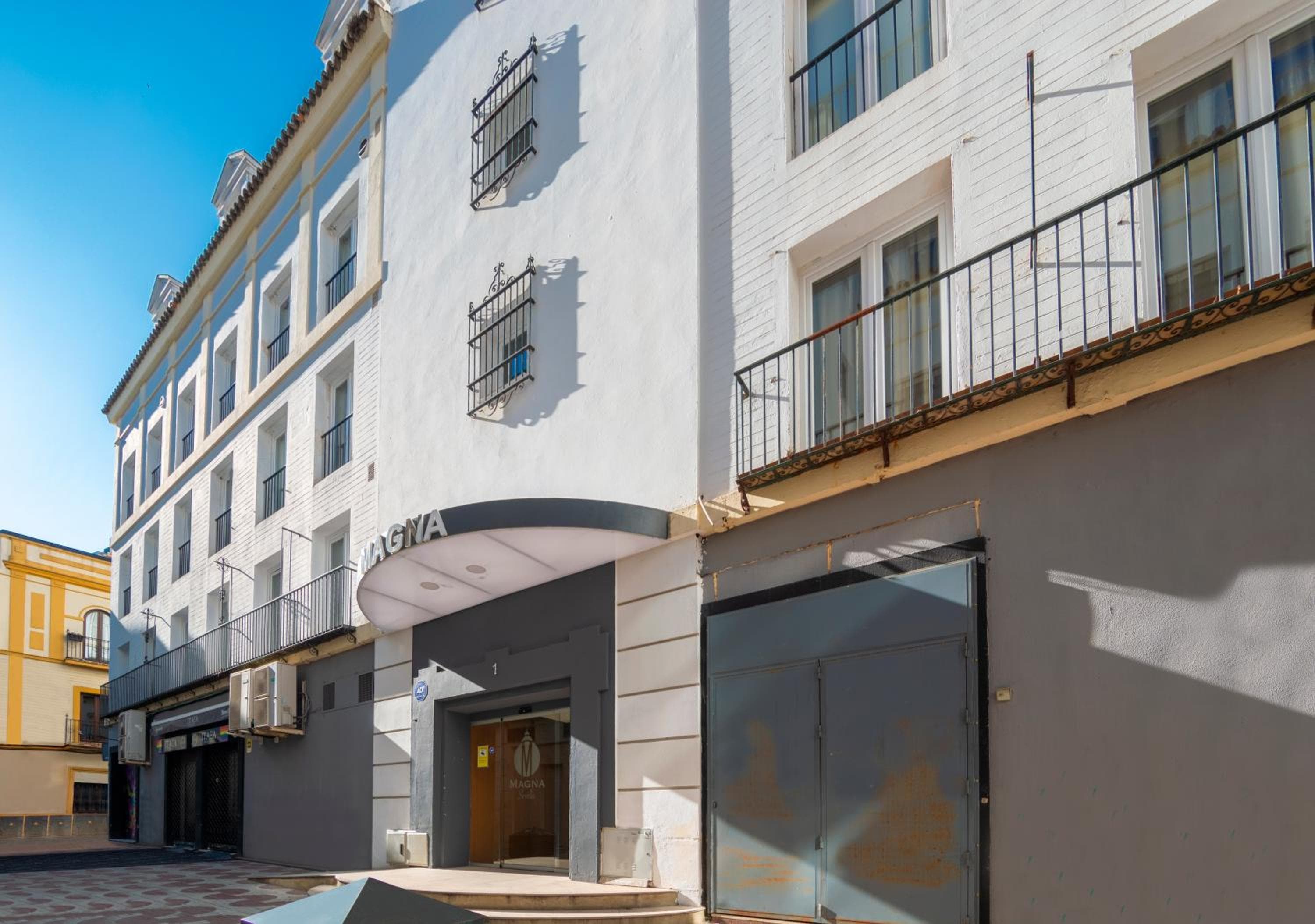 Apartamentos Magna Sevilla — 20