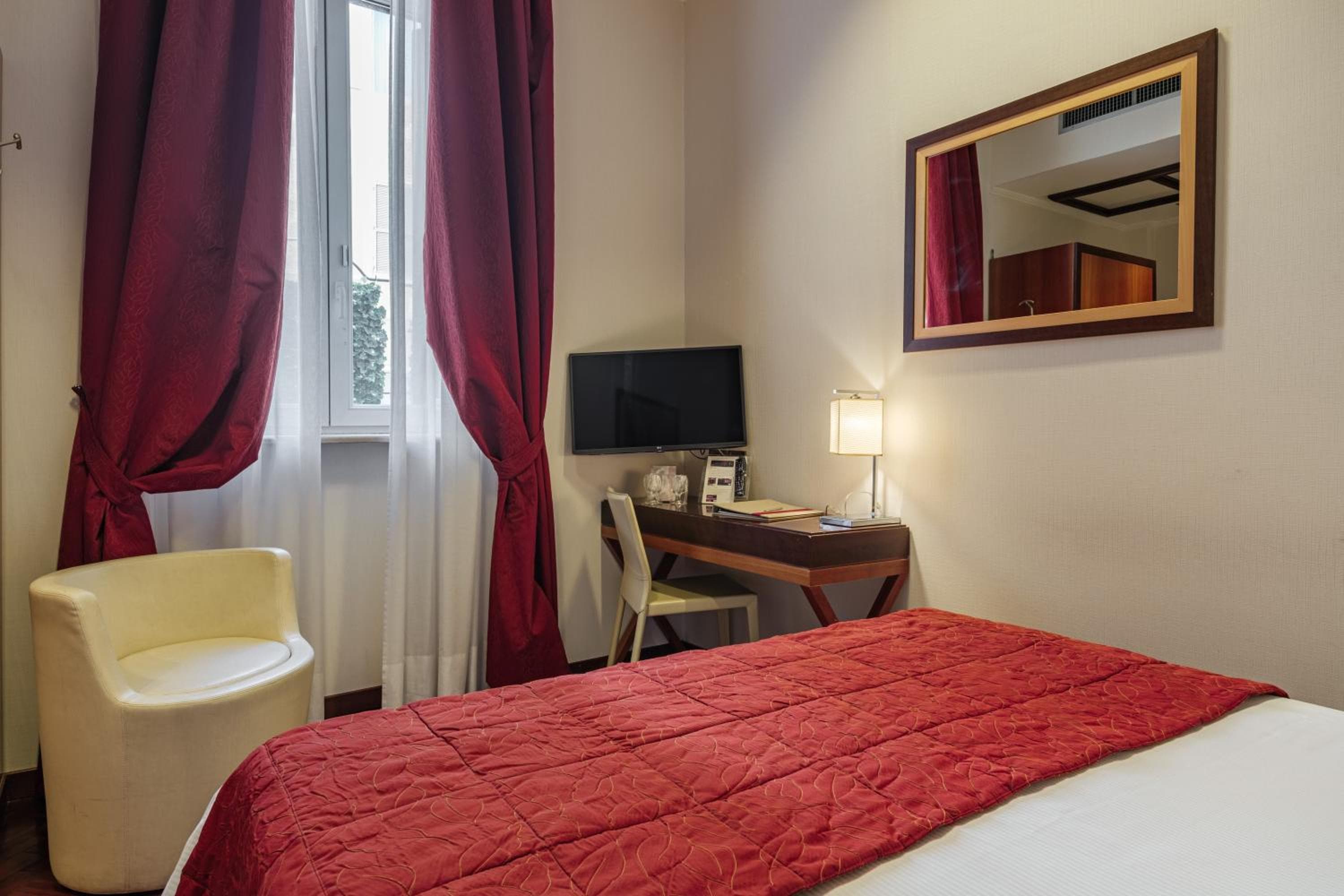Hotel Nazionale hotel, Piazza Montecitorio 131, Rome, Italy — photo 67