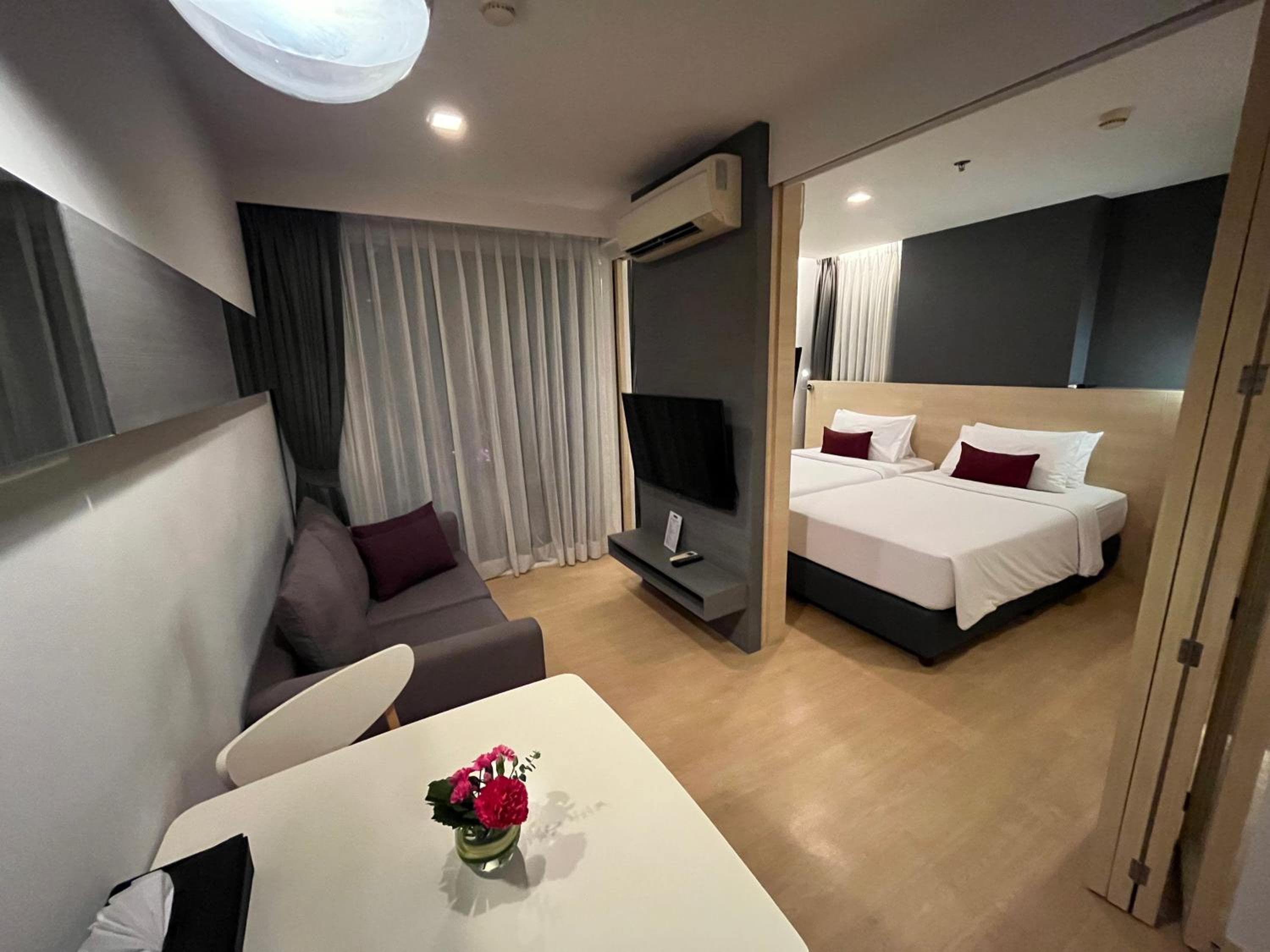 Arize Hotel Sukhumvit — 24