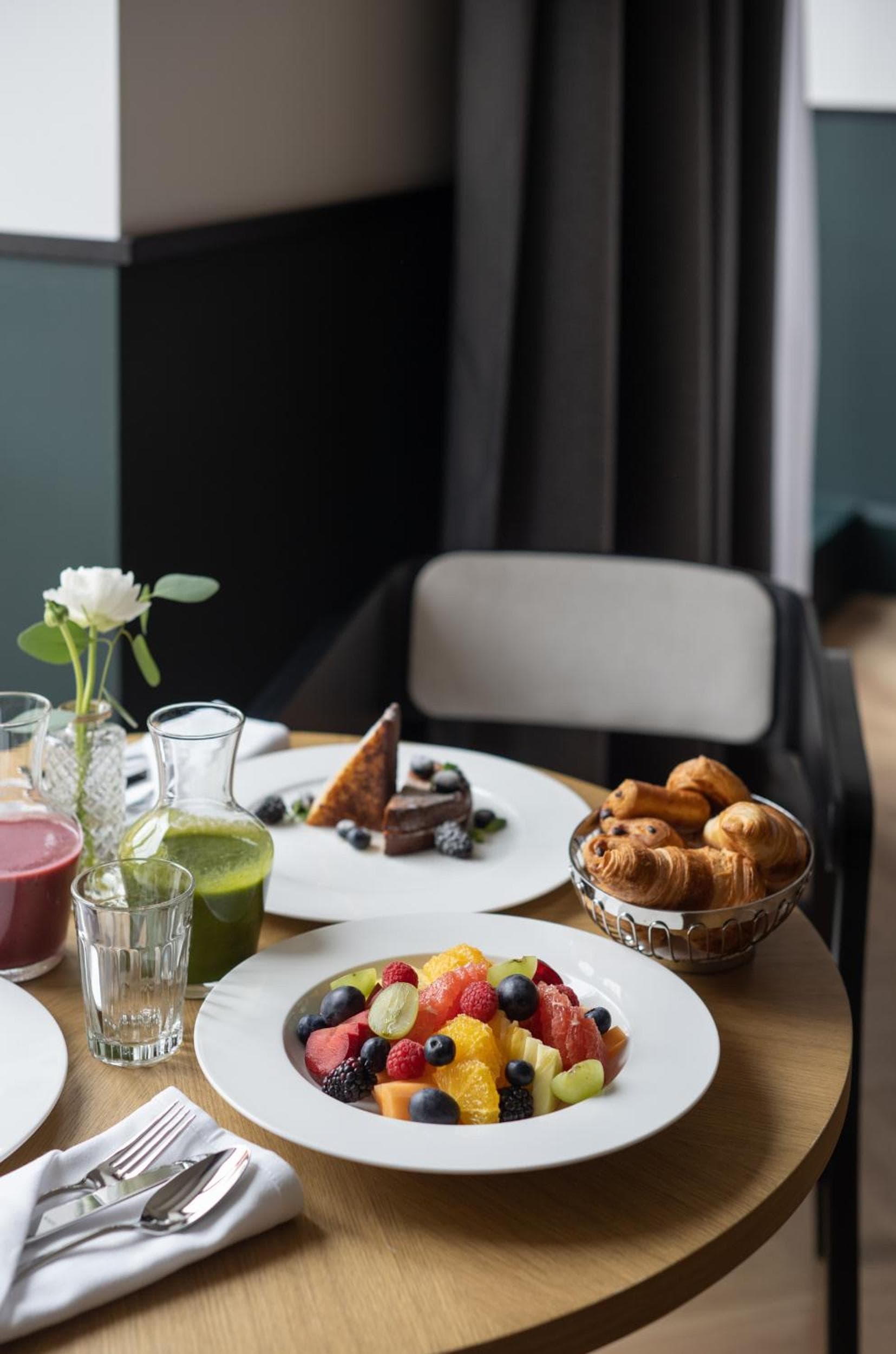 Almanac X Alcron Prague hotel, Stepanska 40, Prague, Czech Republic — photo 19