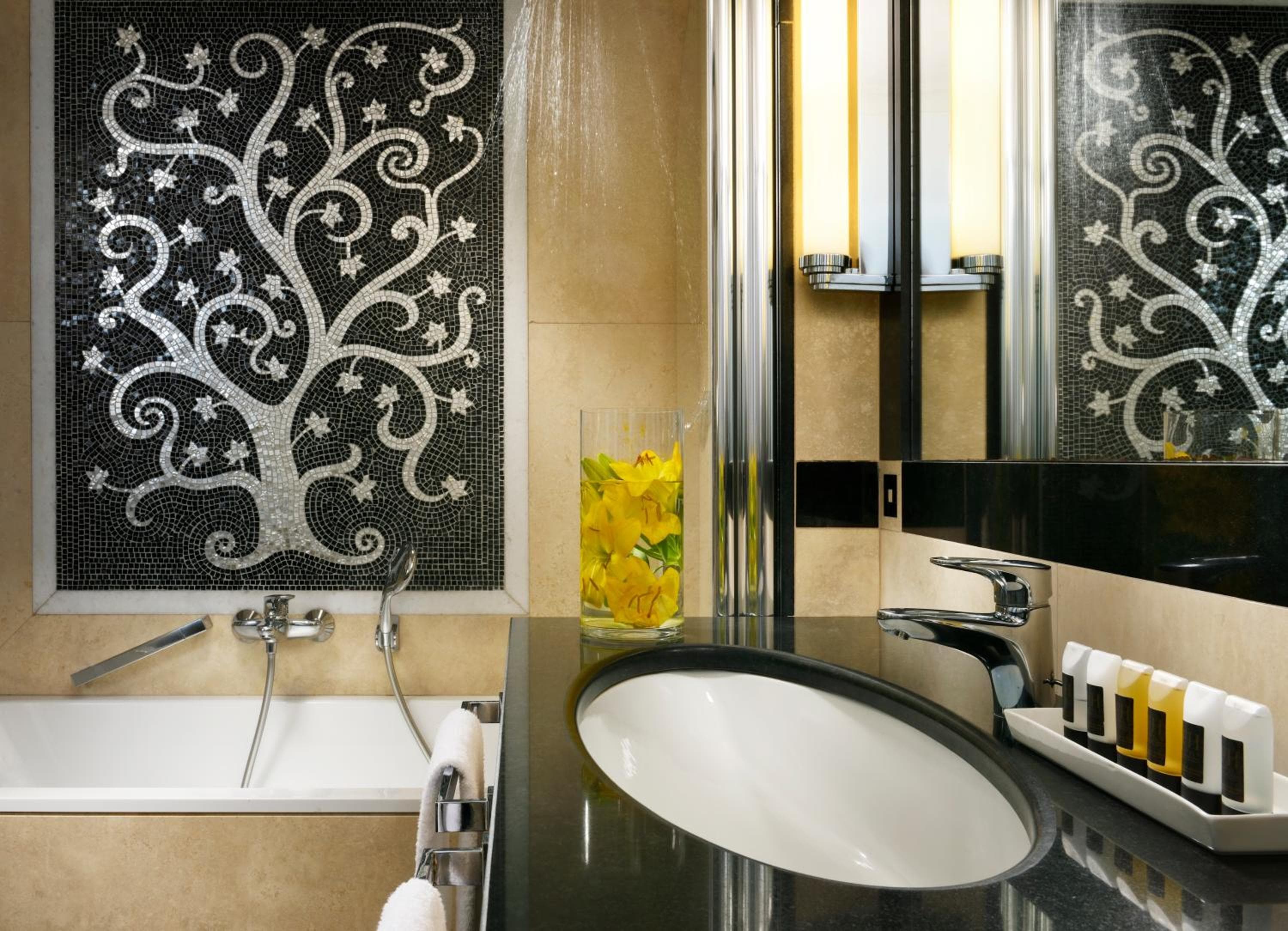 FH55 Grand Hotel Palatino hotel, Via Cavour 213, Rome, Italy — photo 45