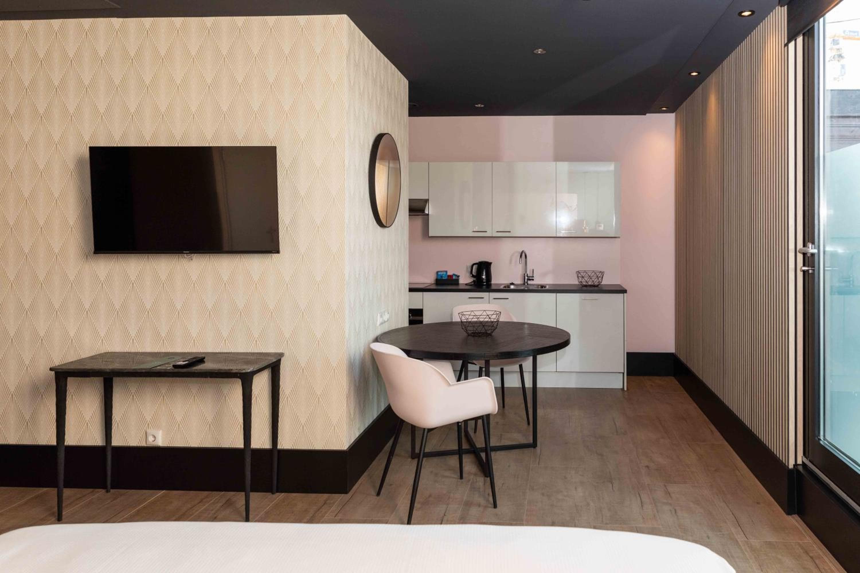 Hotel2Stay — 4