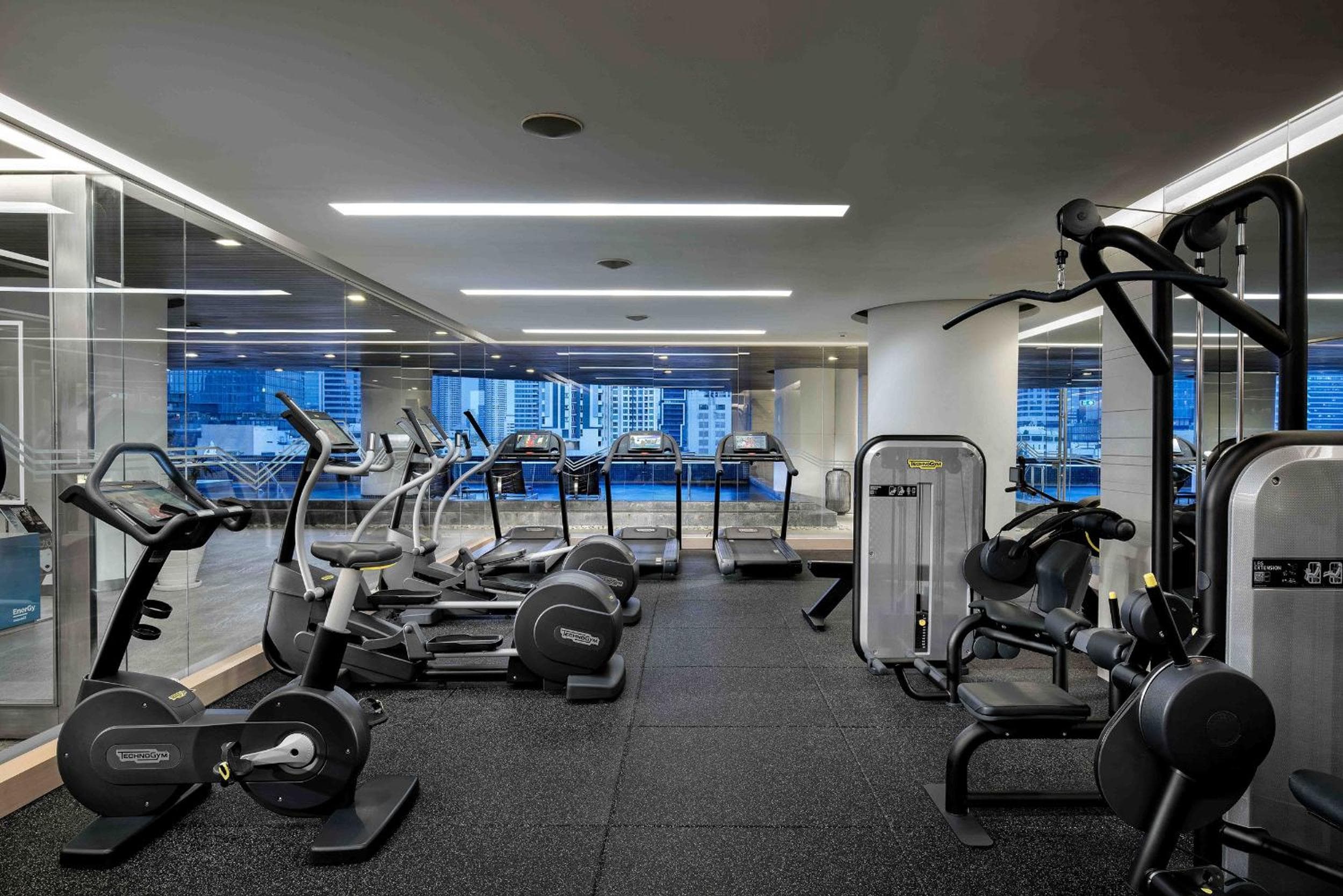 Pullman Bangkok Hotel G — 26
