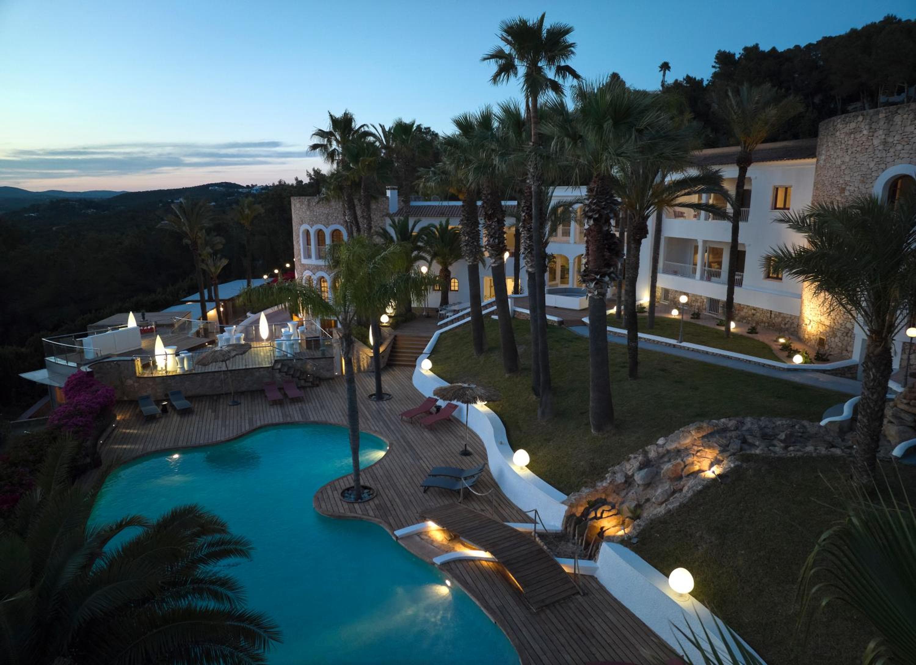 Villa Carolina — 16