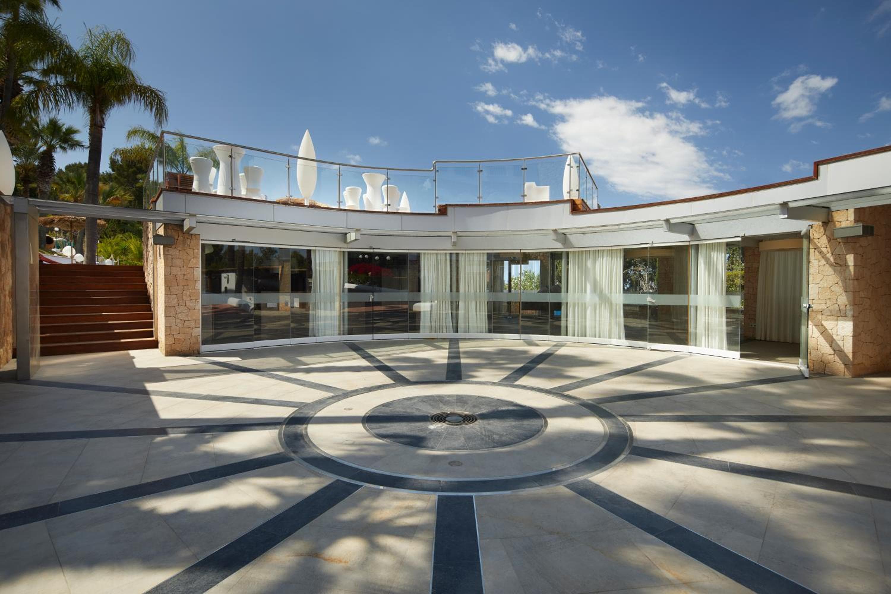 Villa Carolina — 28