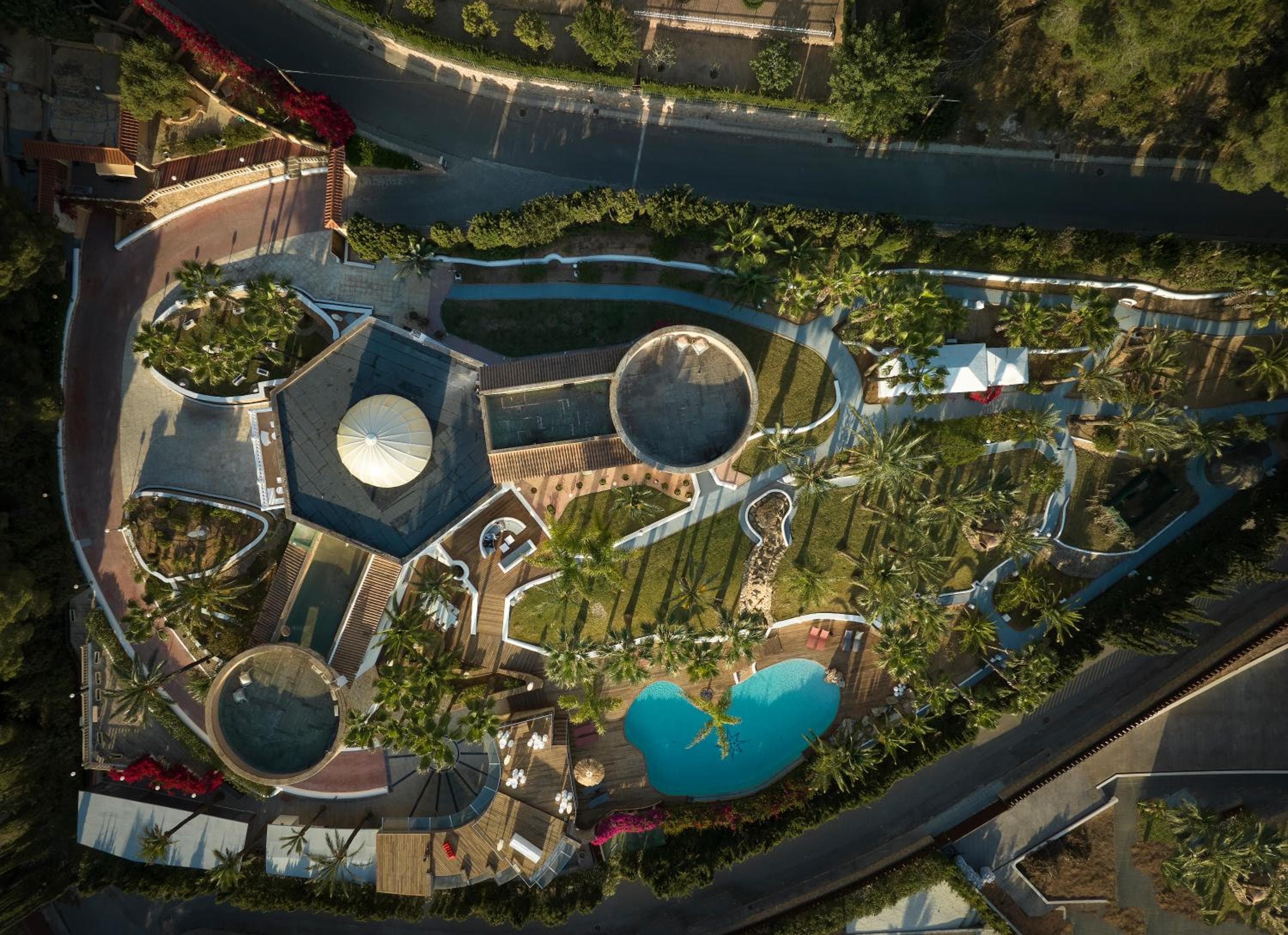 Villa Carolina — 14