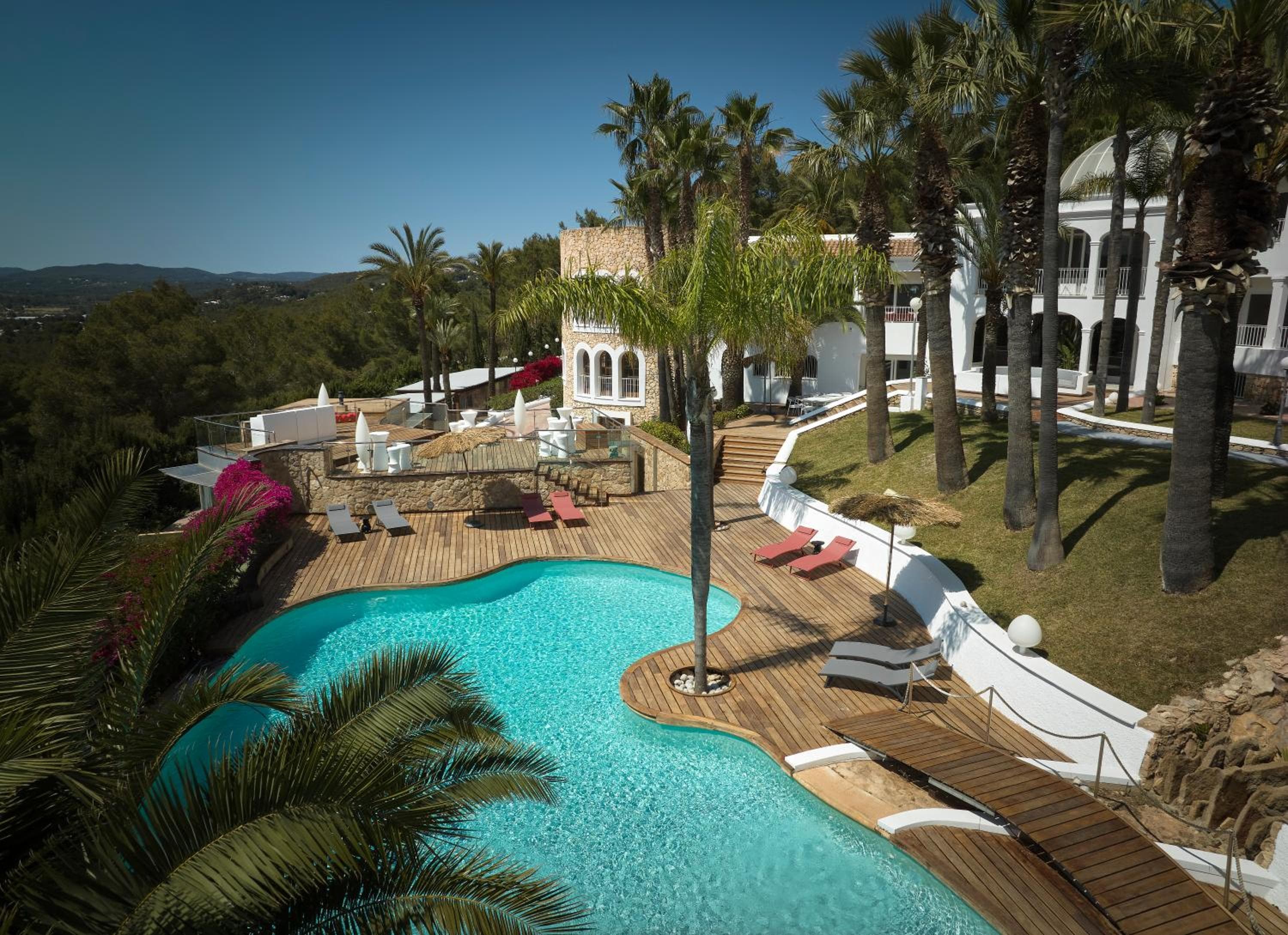 Villa Carolina — 11