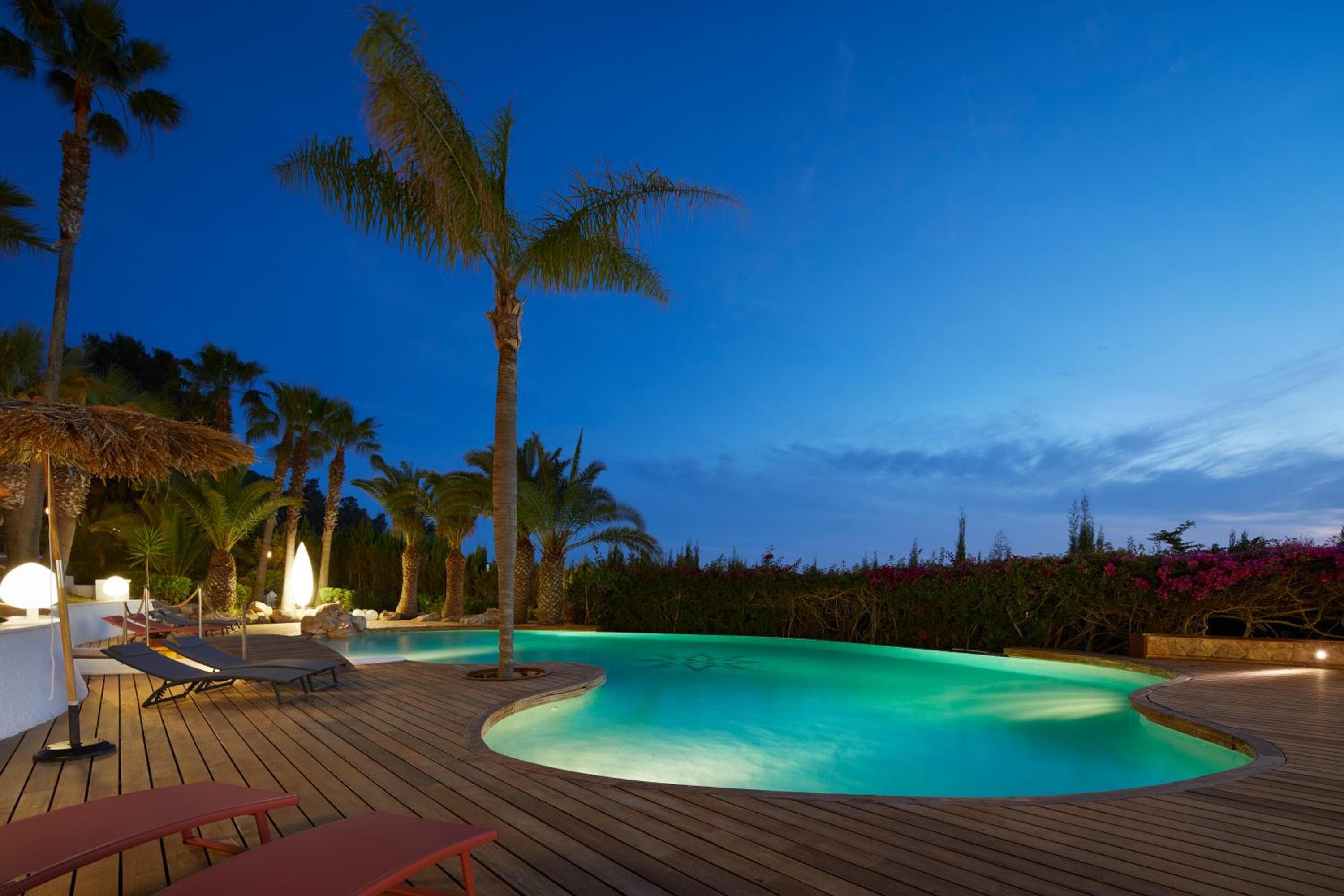 Villa Carolina — 23