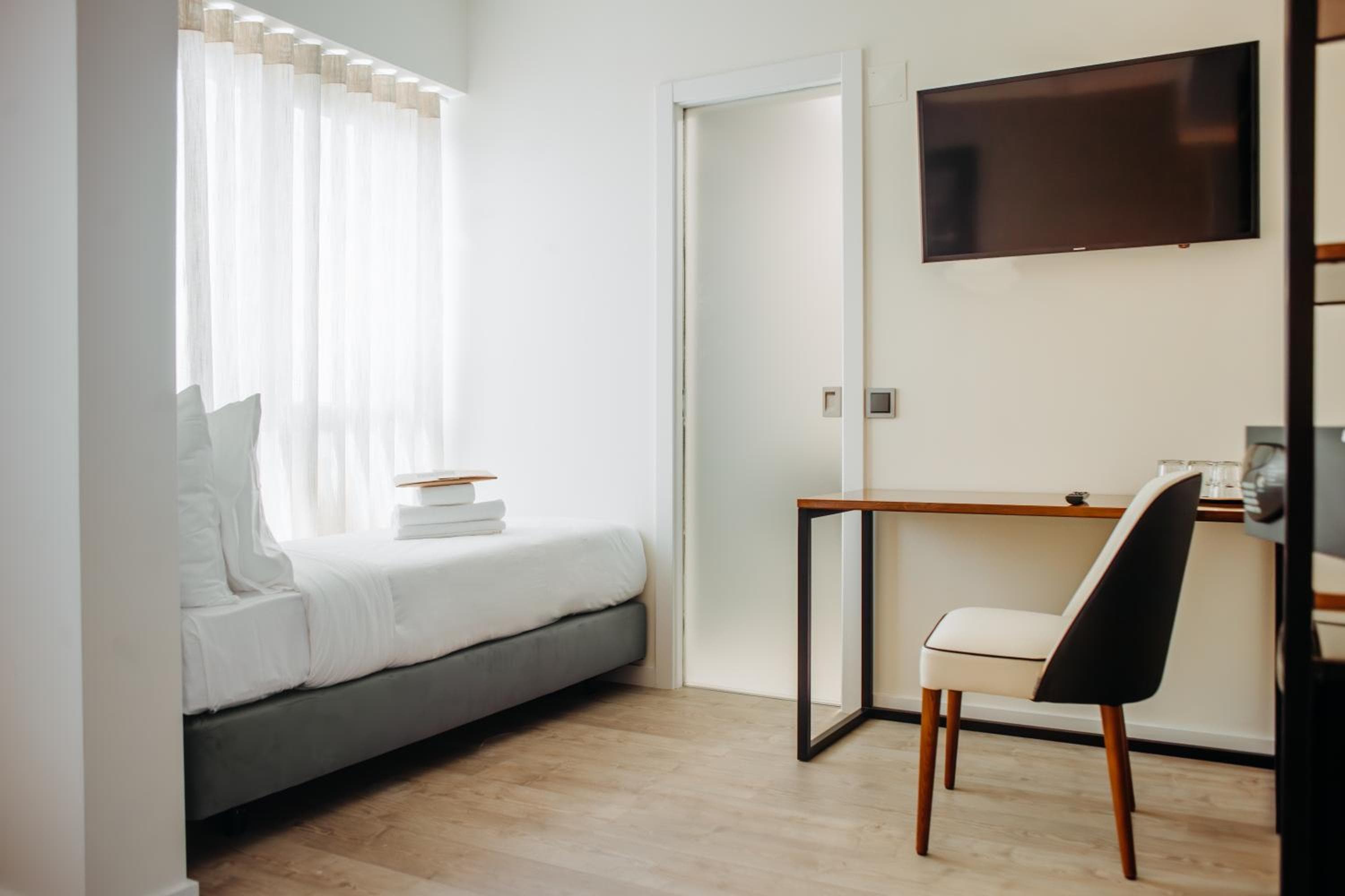 Hoteles Premium de Siguiente Nivel — 18