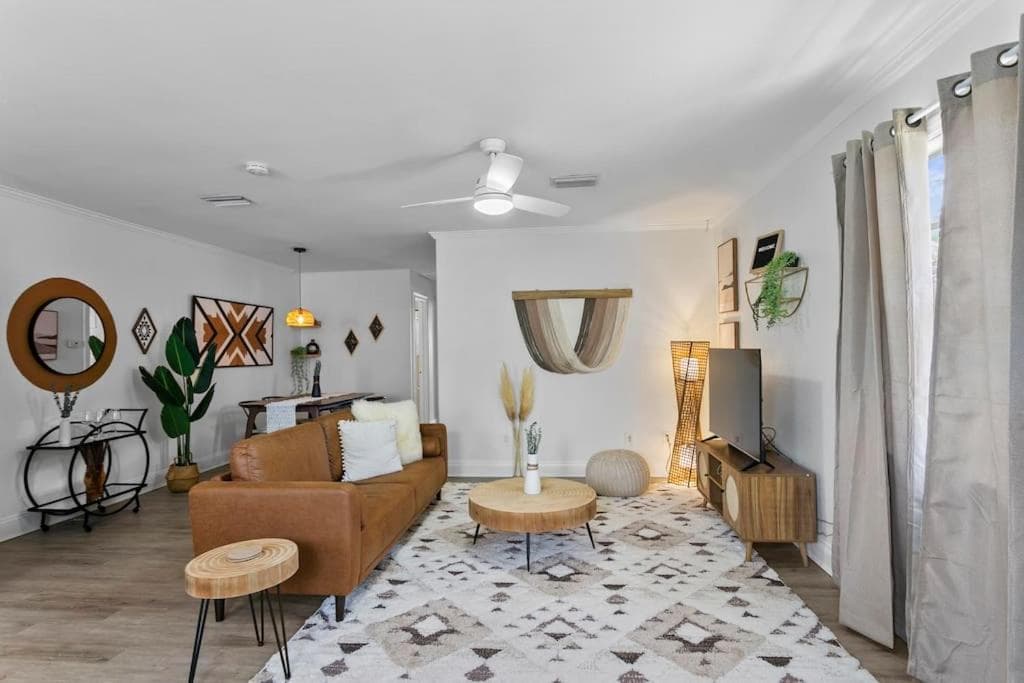 ¡Apartamento inspirado en Boho en el corazón de Tampa Bay! — 3