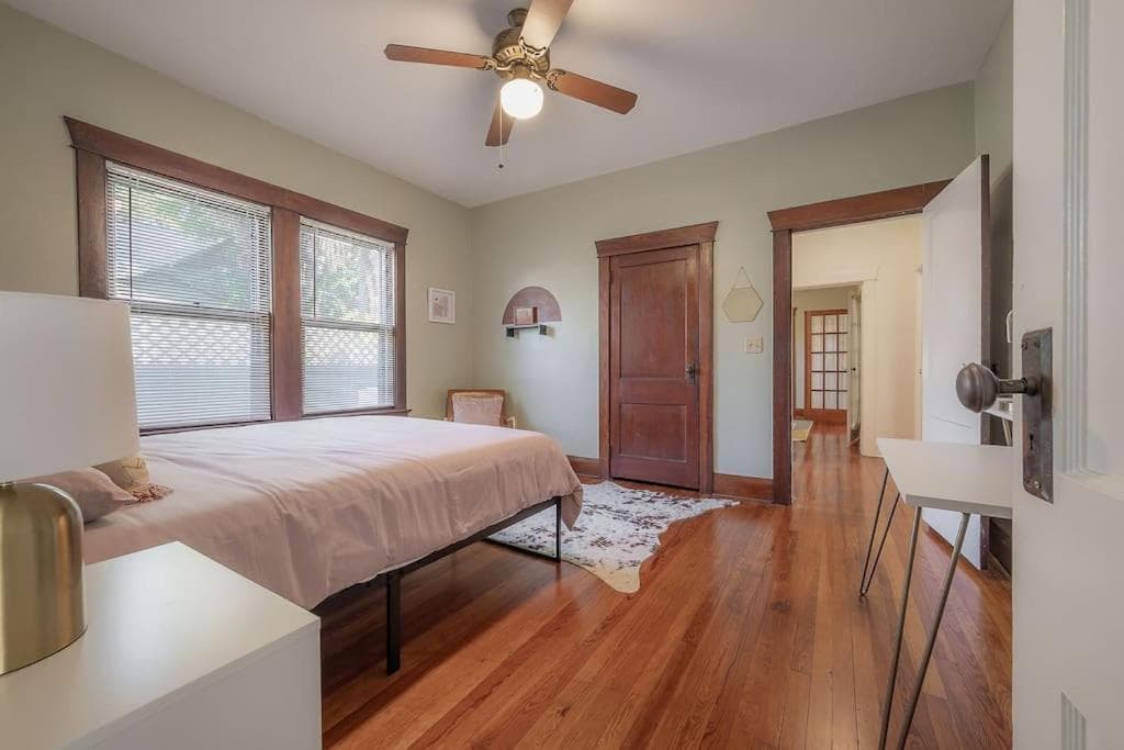 Bungalow storico e accogliente vicino al centro — 25