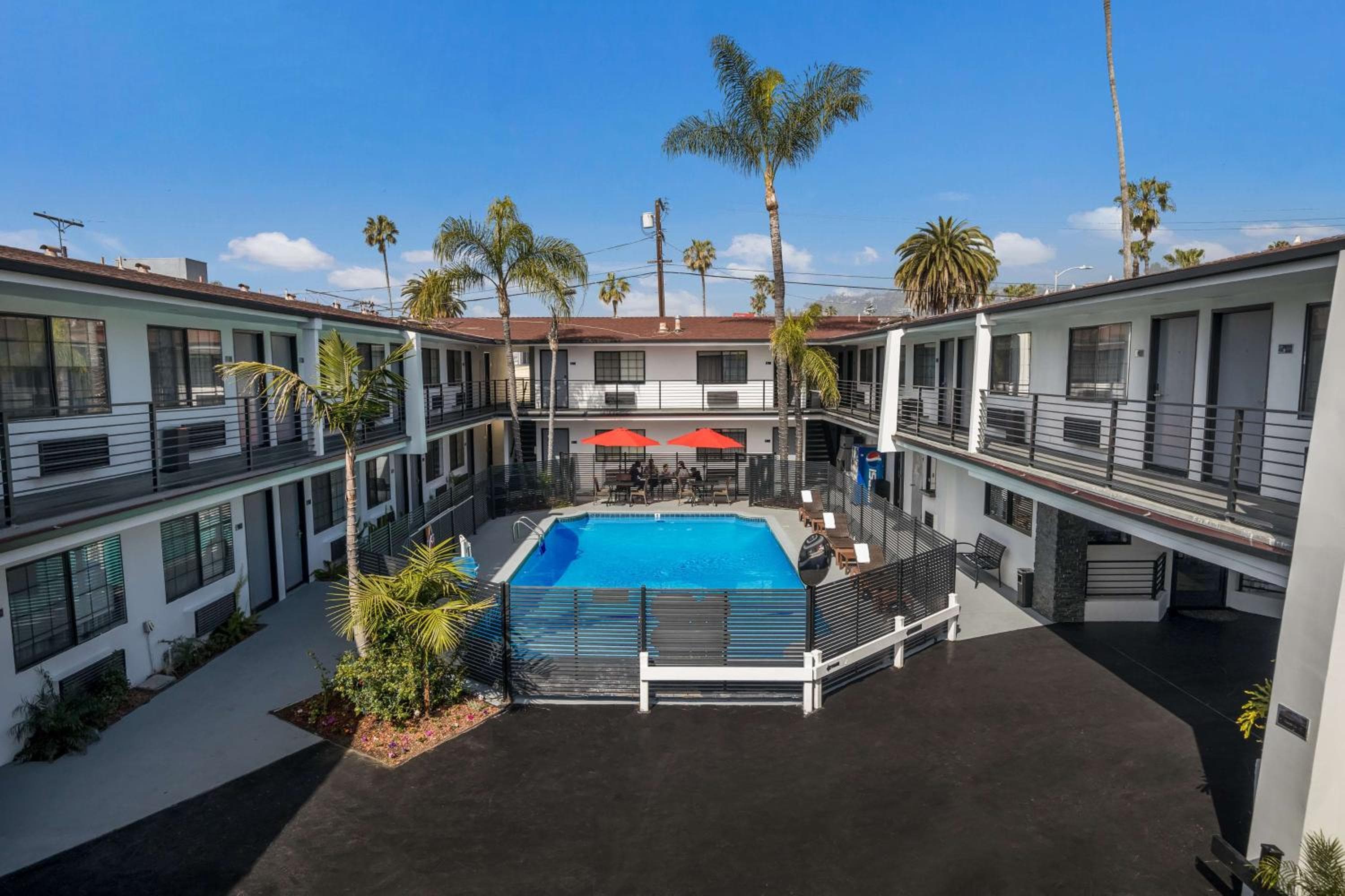 Sunset West Hotel, colección SureStay de Best Western — 25