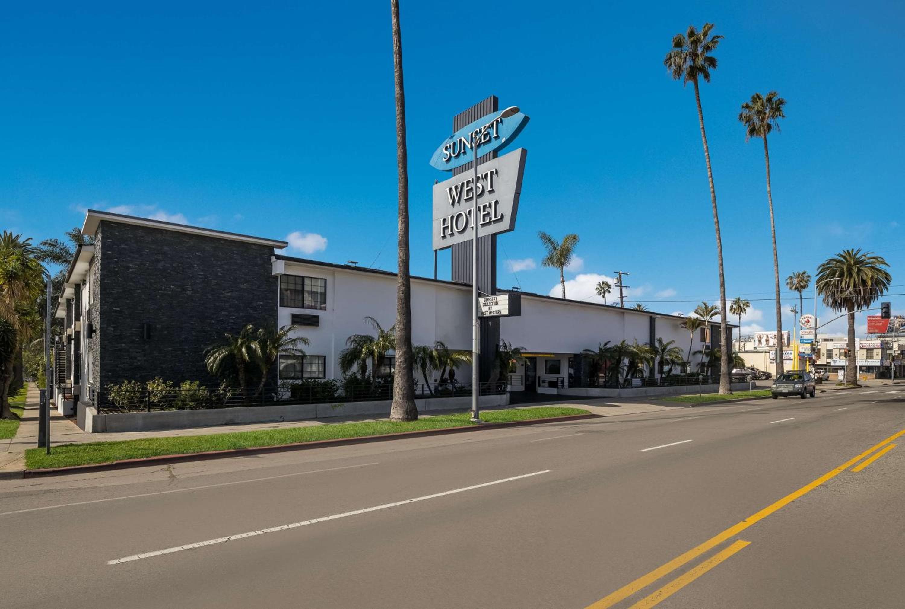 Sunset West Hotel, colección SureStay de Best Western — 4