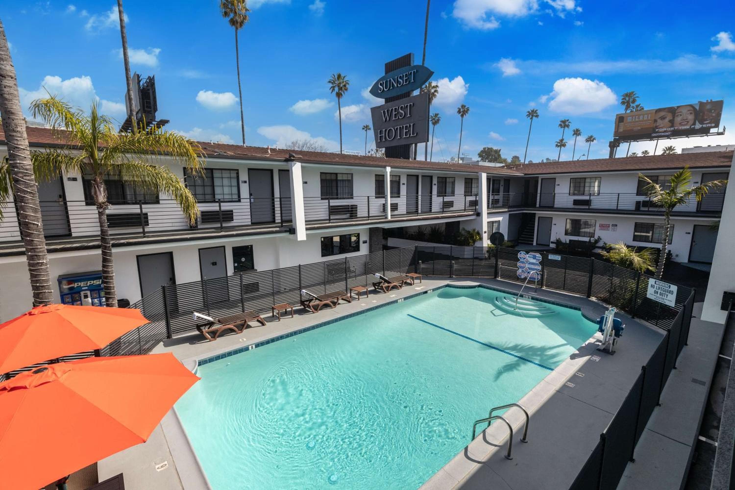 Sunset West Hotel, colección SureStay de Best Western — 2