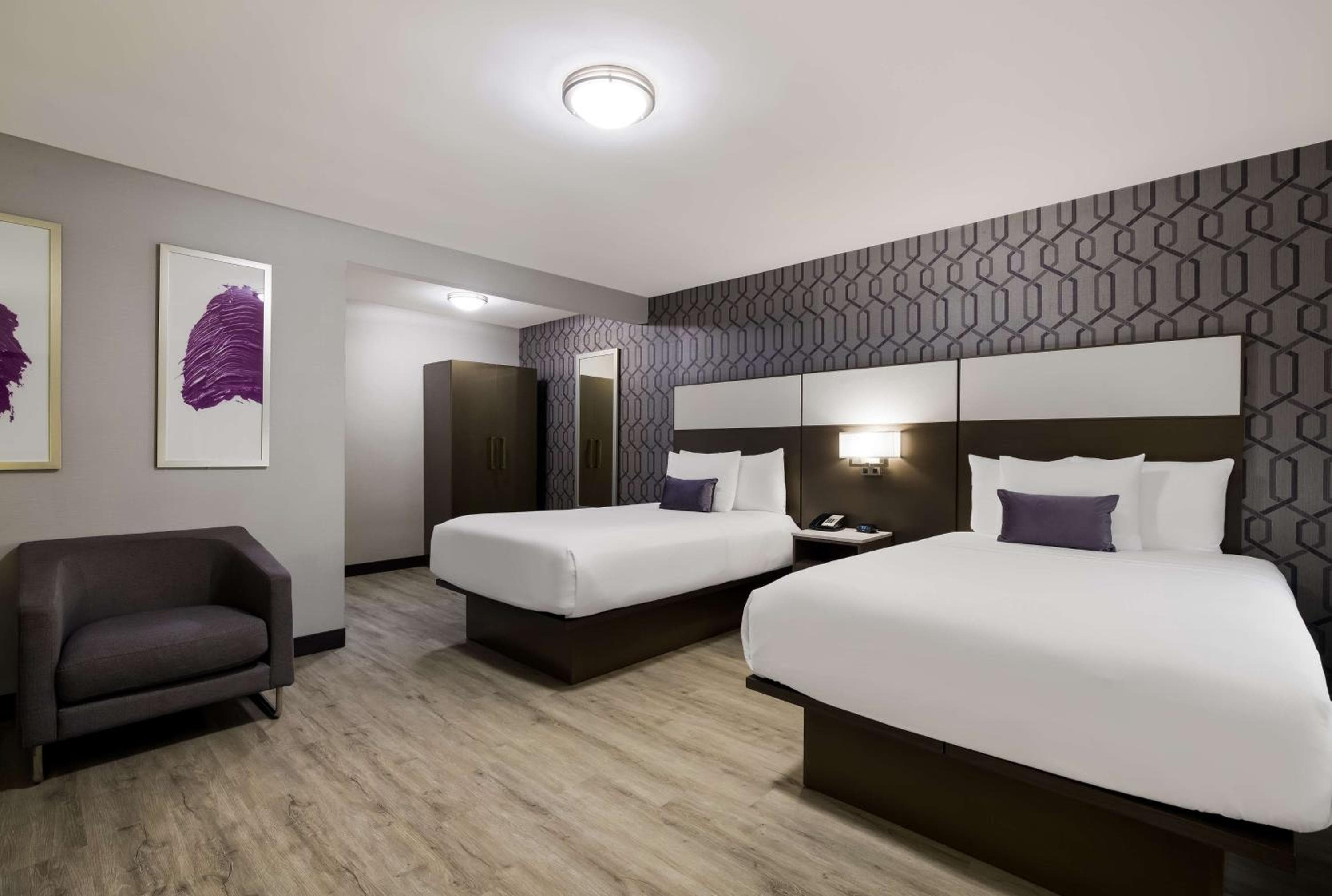 Sunset West Hotel, colección SureStay de Best Western — 26