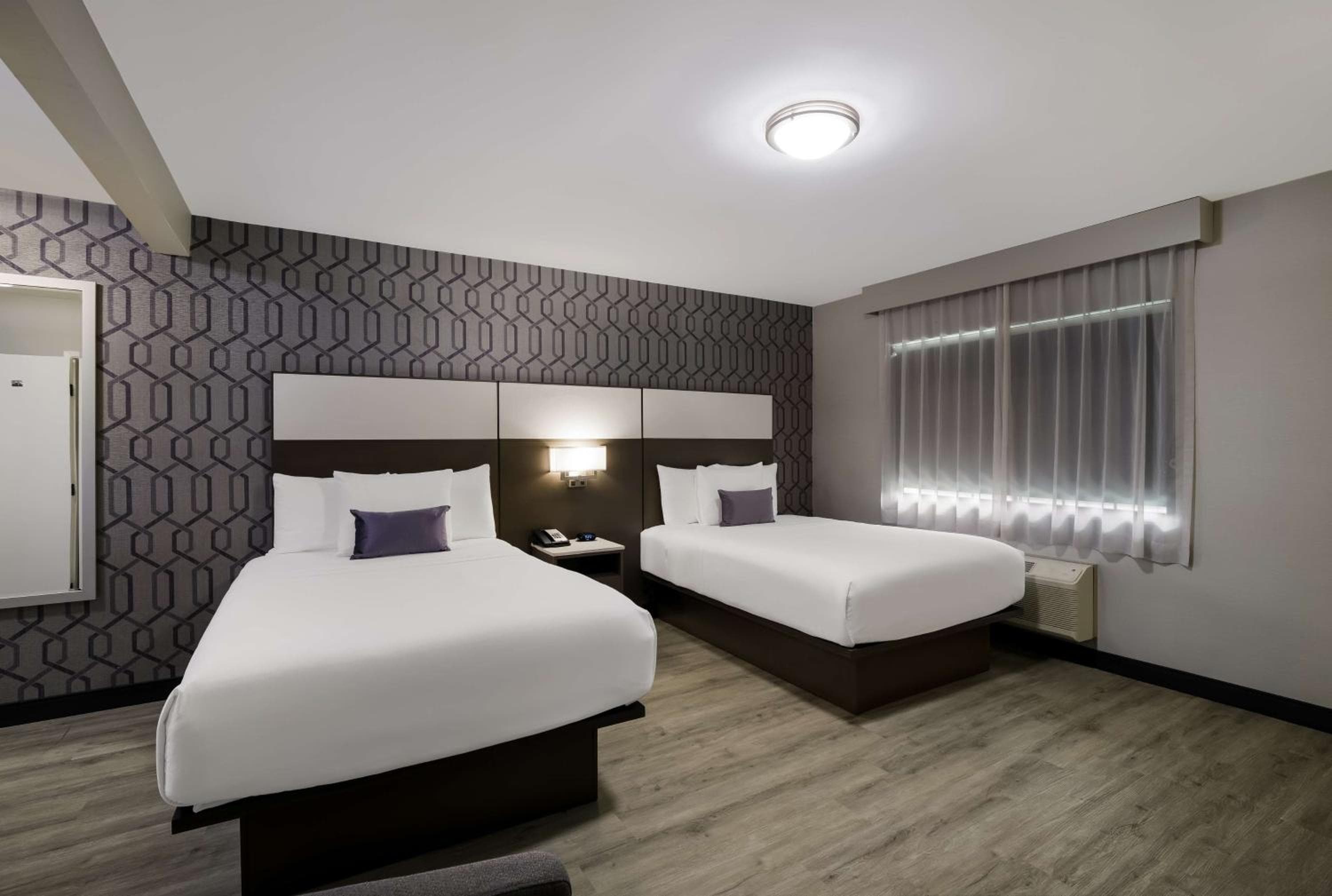Sunset West Hotel, colección SureStay de Best Western — 6