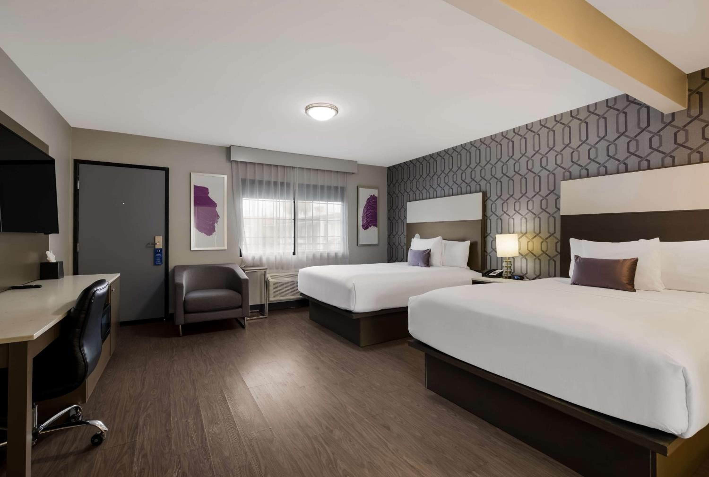 Sunset West Hotel, colección SureStay de Best Western — 13