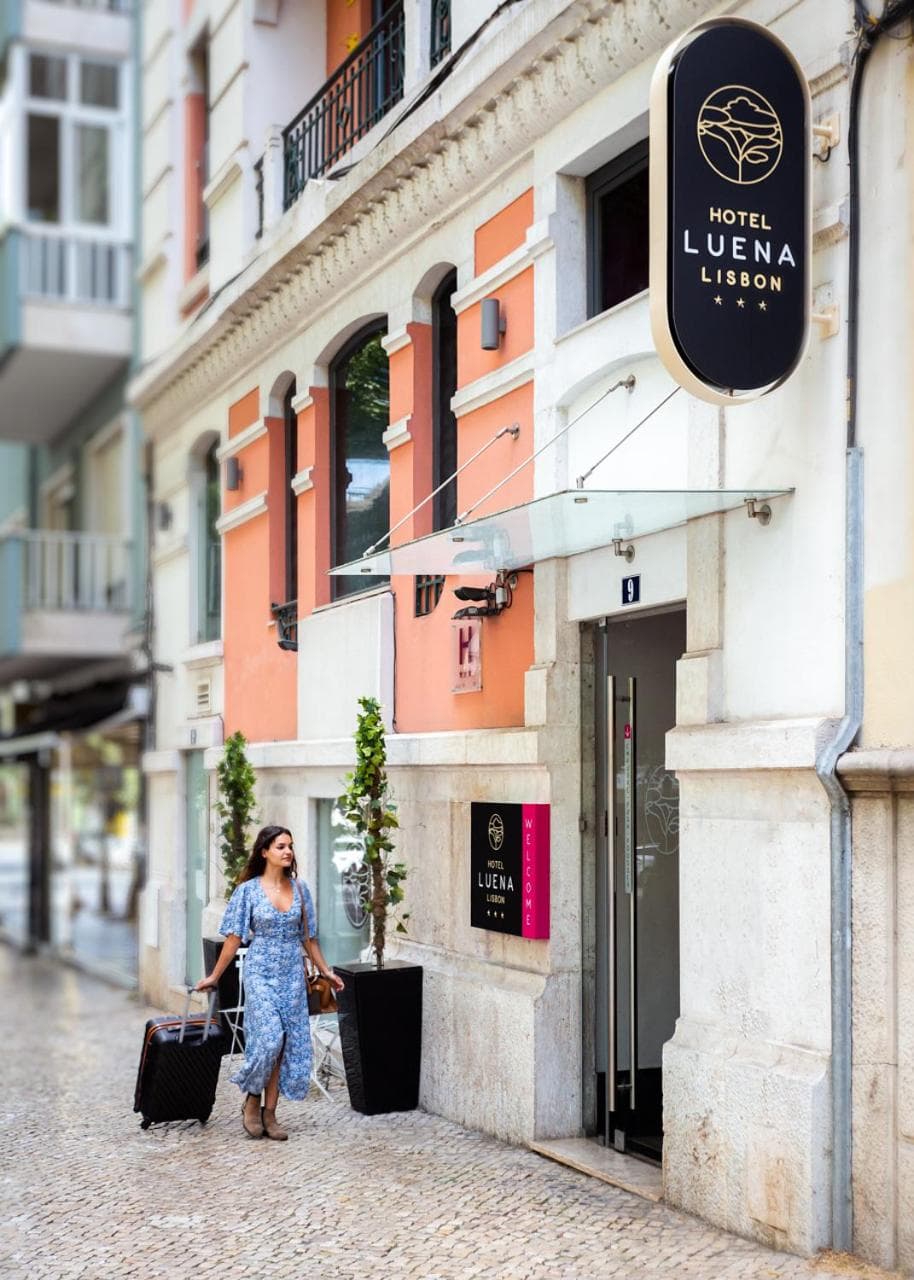 Hotel Luena — 2