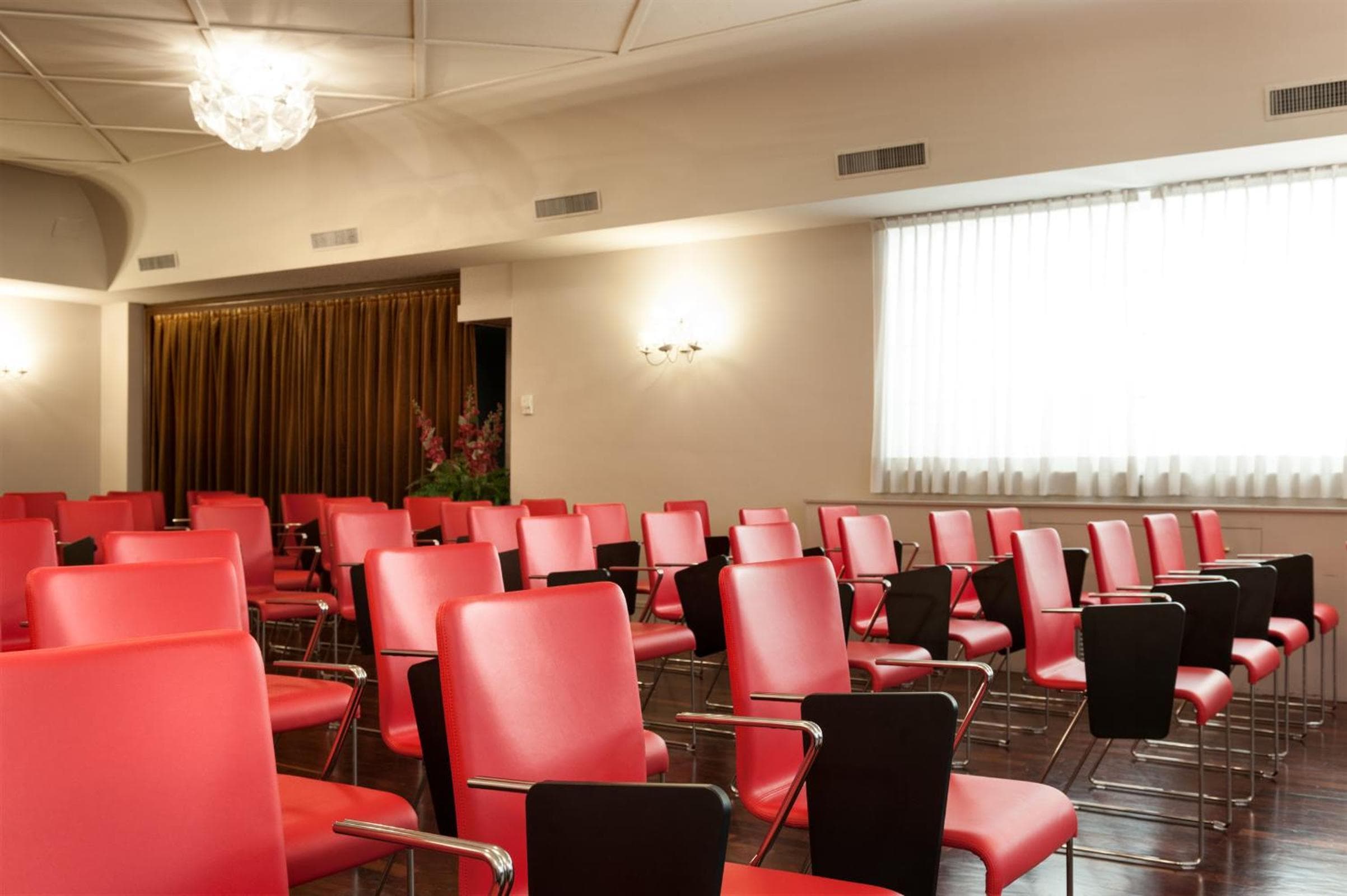 Hotel Lombardia — 24