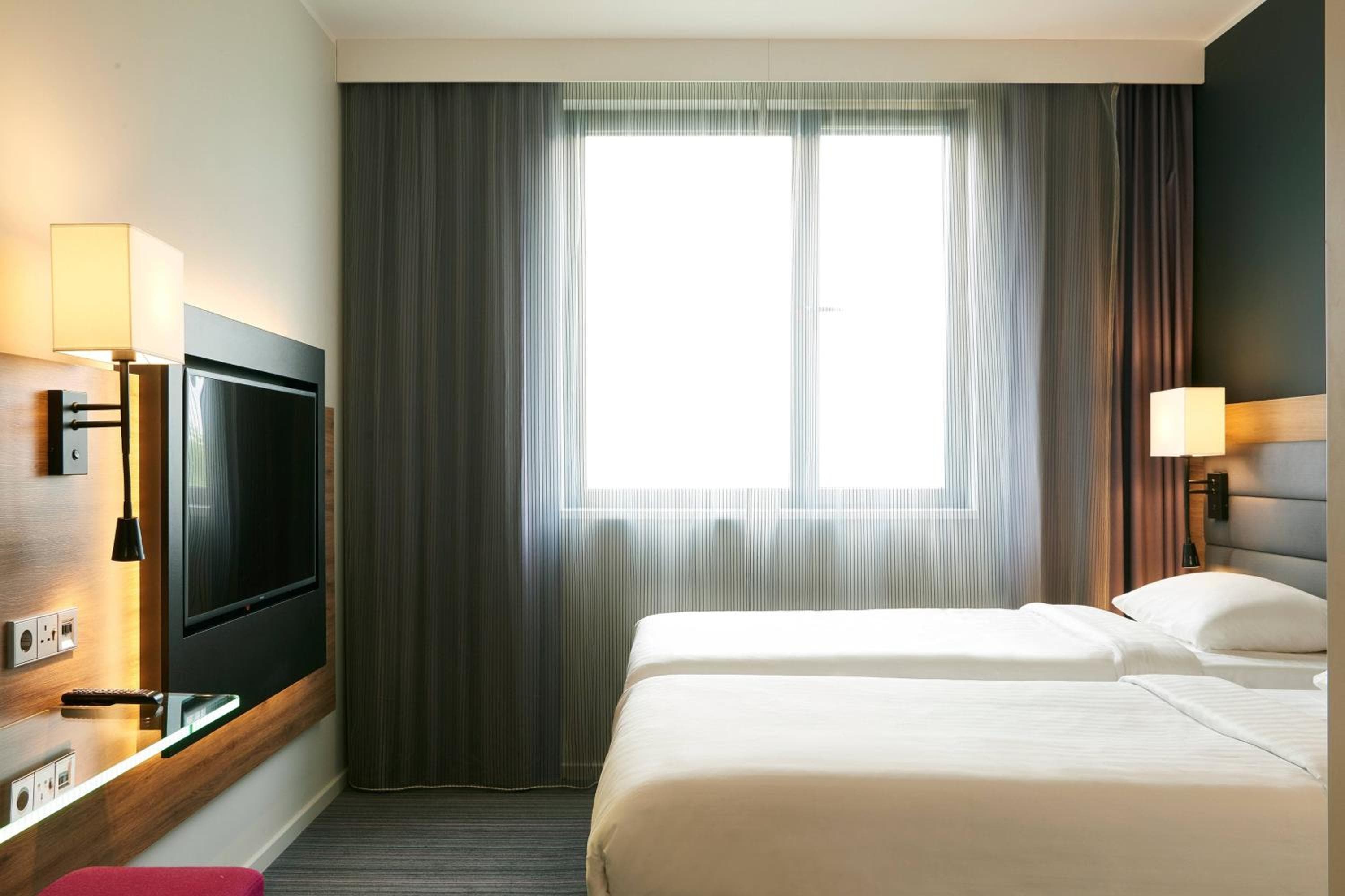 Moxy Londra Excel — 8