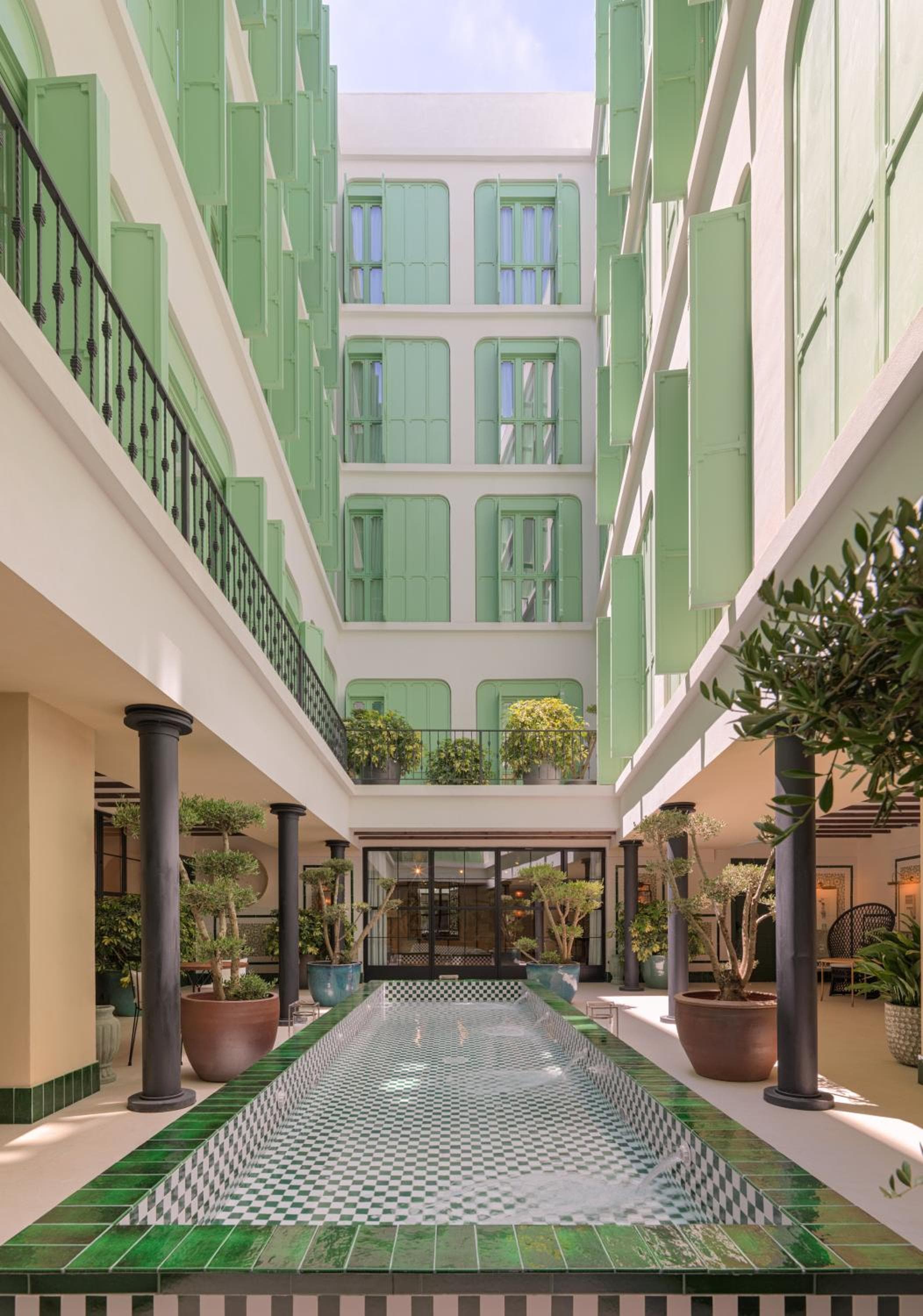 H10 Casa de la Plata — 29