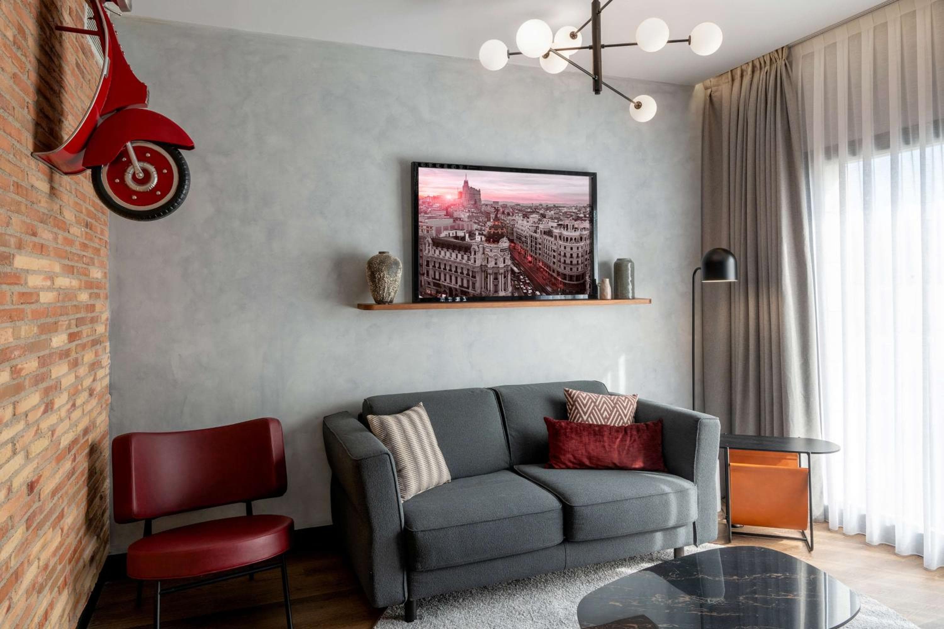 Radisson RED Madrid — 24