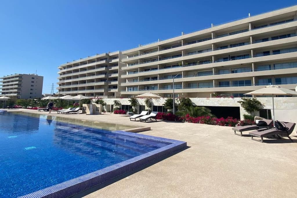 Casa Bonita - Amazing new condo, best view in Cabo! — 17