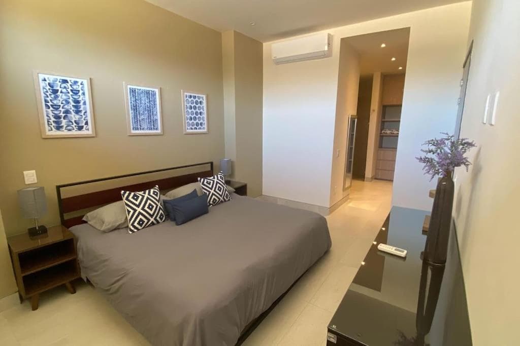 Casa Bonita - Amazing new condo, best view in Cabo! — 19