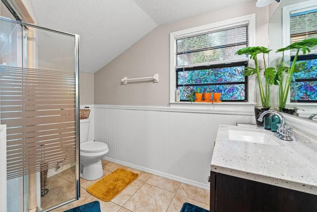 Zen Jungle House by Busch Gardens Schlafmöglichkeiten für 10 Personen mit Outdoor-Spielen und Fahrrädern! — 17