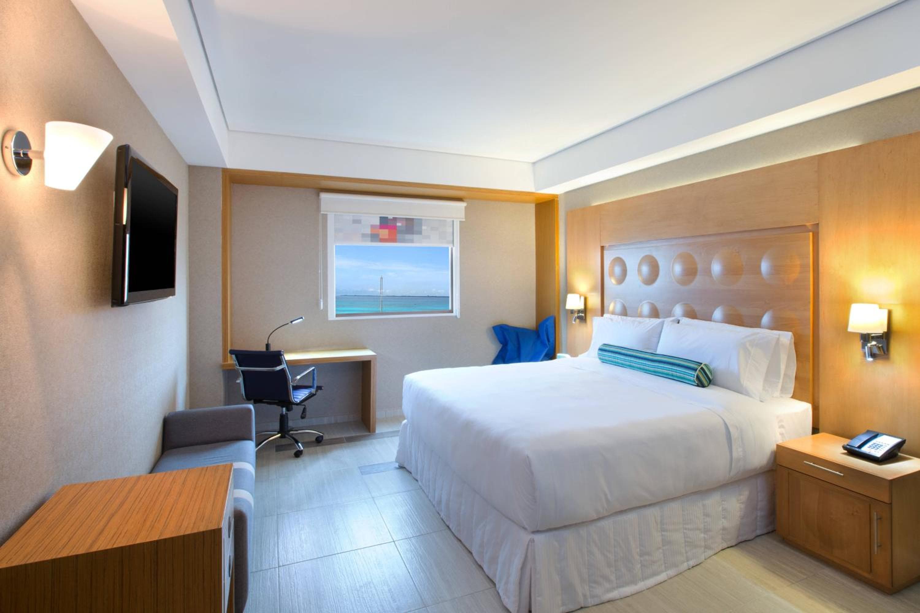 Aloft by Marriott Cancun — 19
