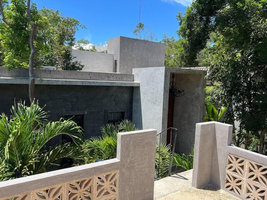 Casa Halo - Mansión LUX, piscina, Sonos, gimnasio, billar y personal — 17