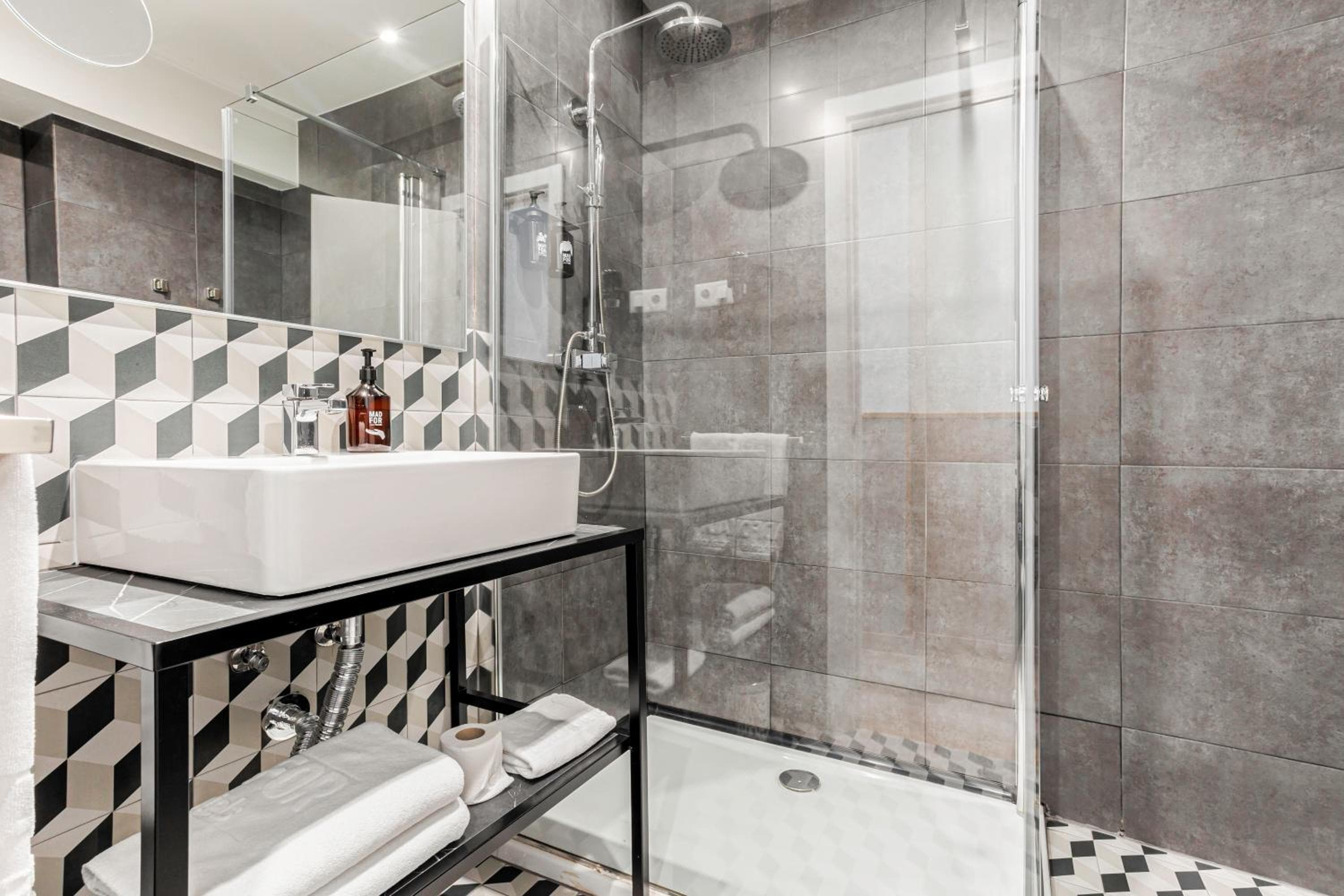 Hotel Acta Madfor — 6