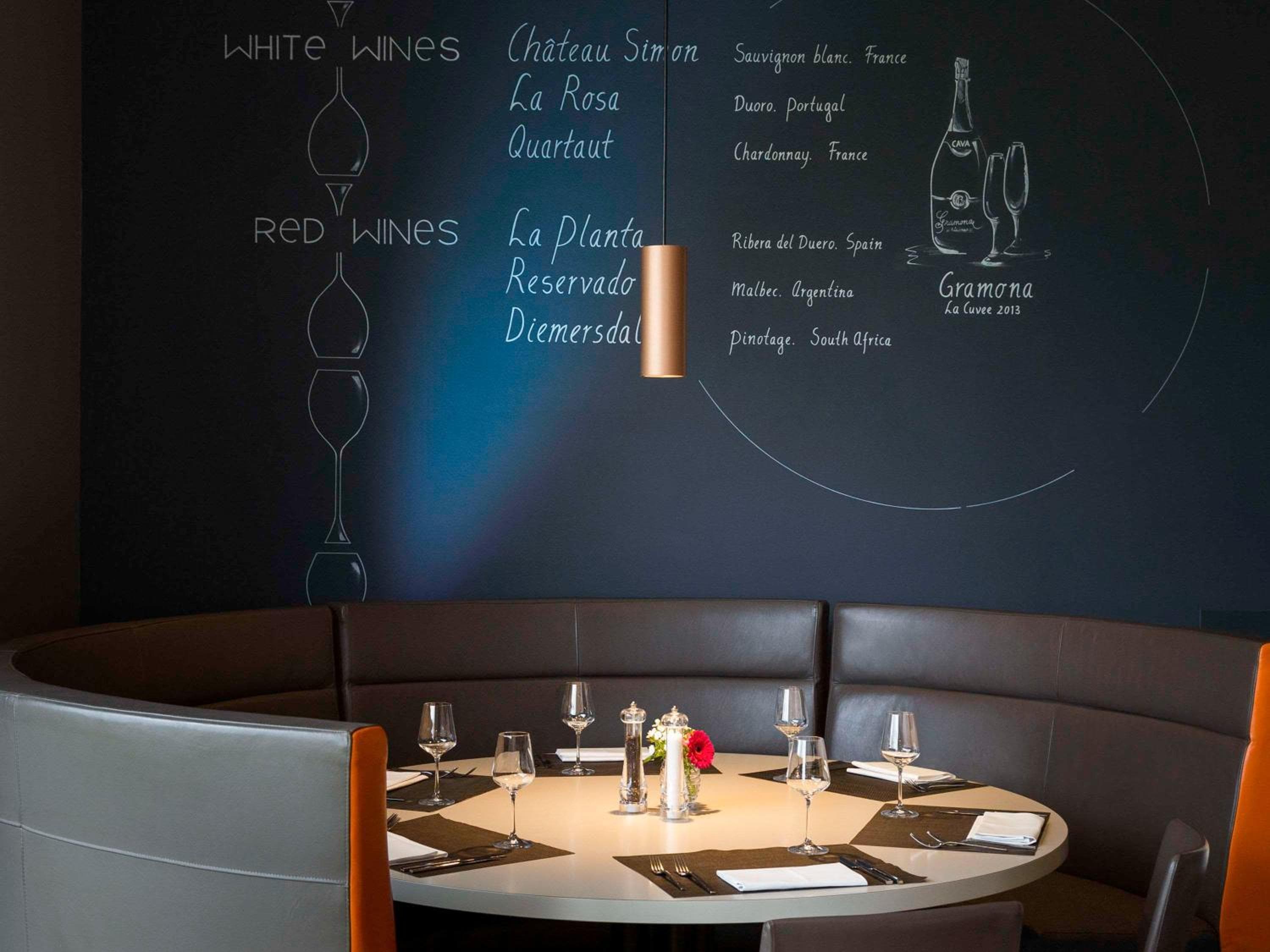 Novotel Amsterdam City — 16