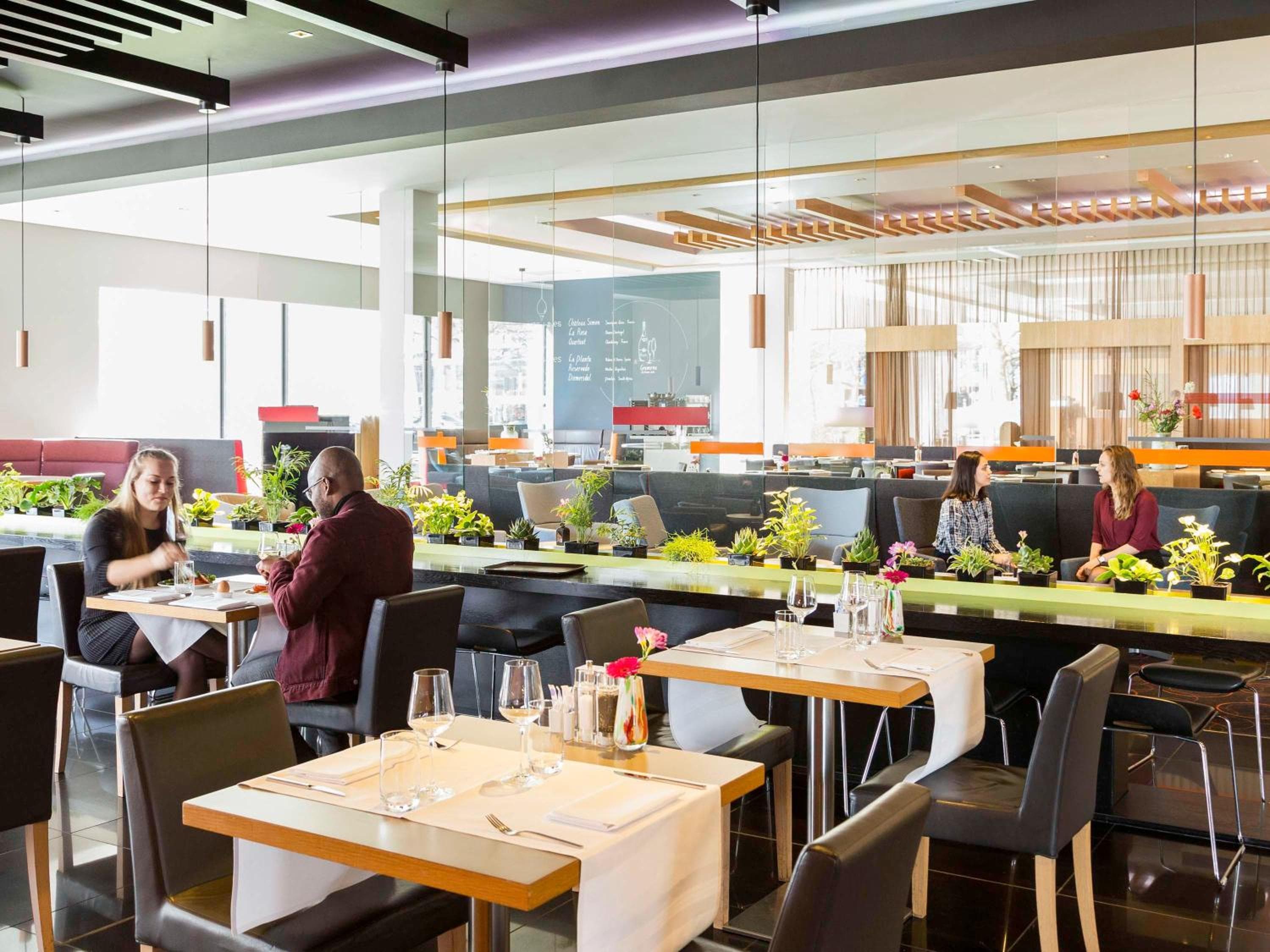 Novotel Amsterdam City — 27