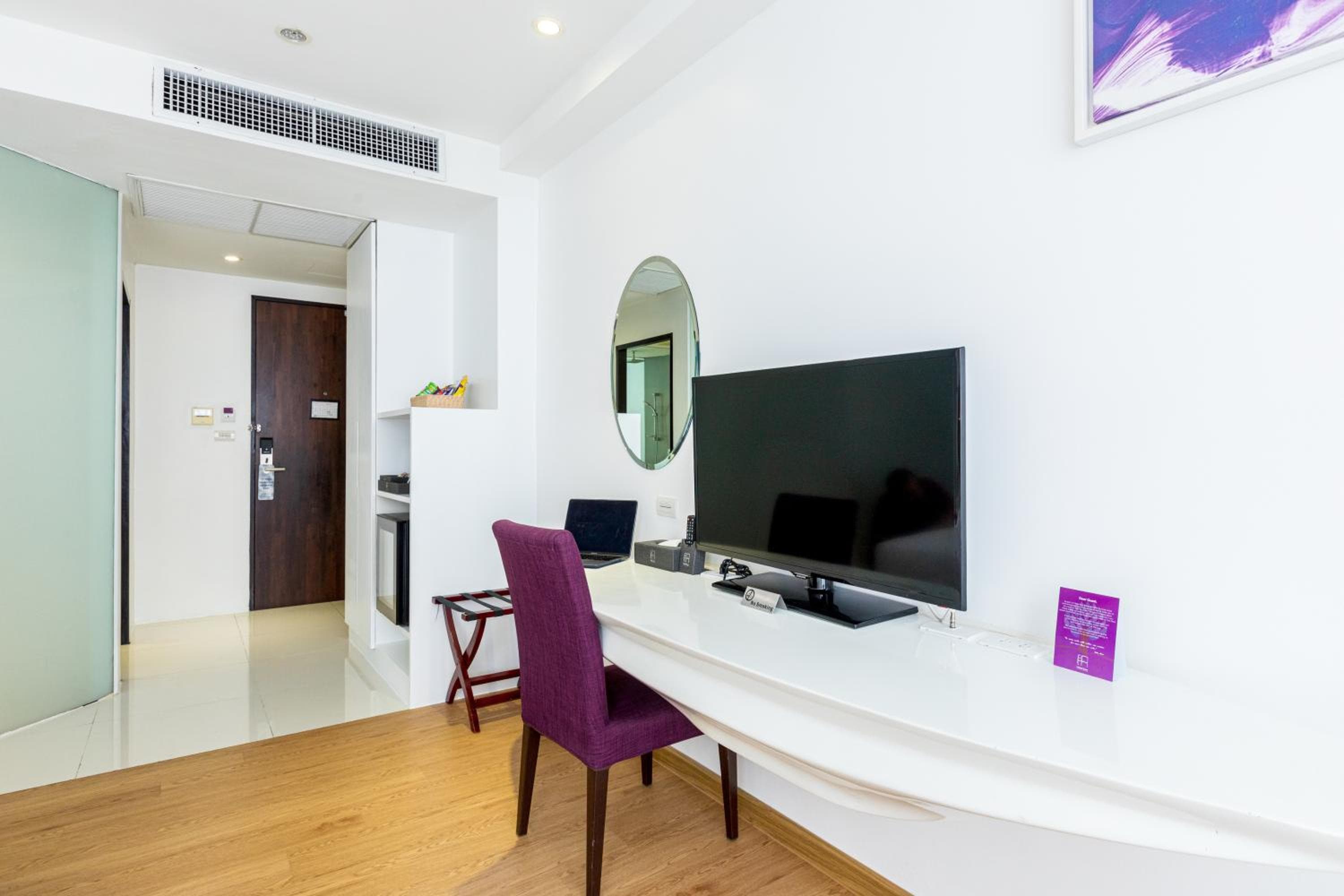 Hotel Icon Bangkok Sukhumvit 2 — 8