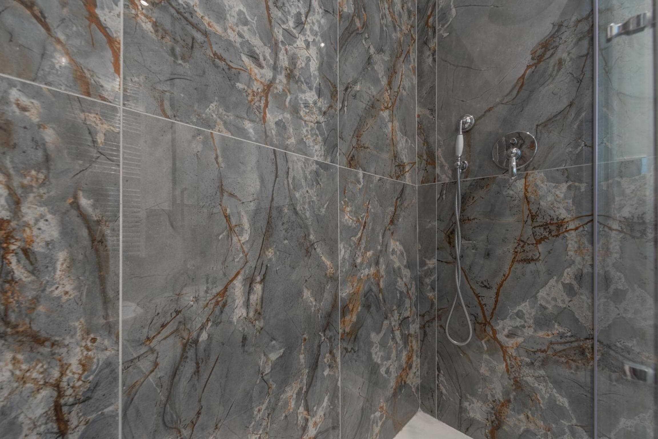Duomo Smart Suites — 2