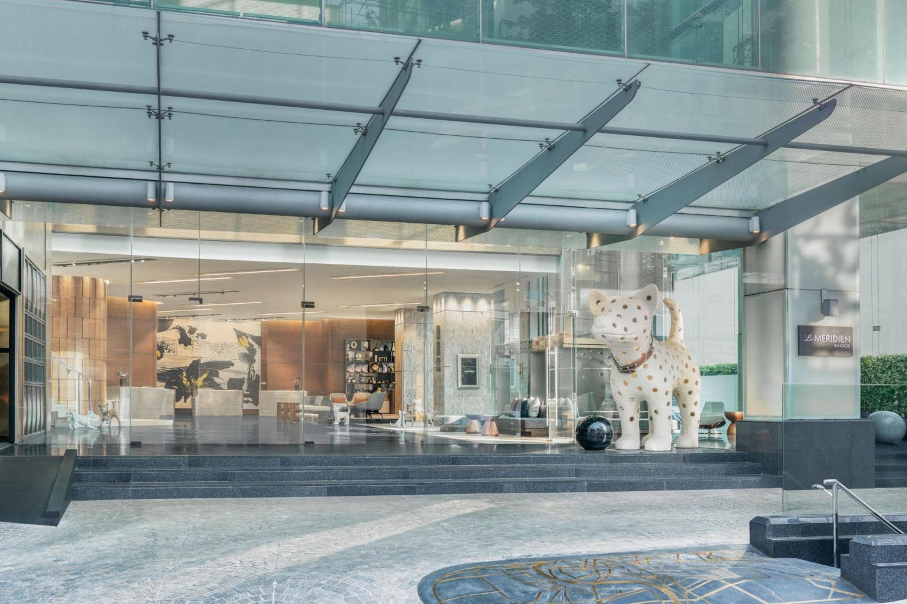 Le Meridien Bangkok — 2