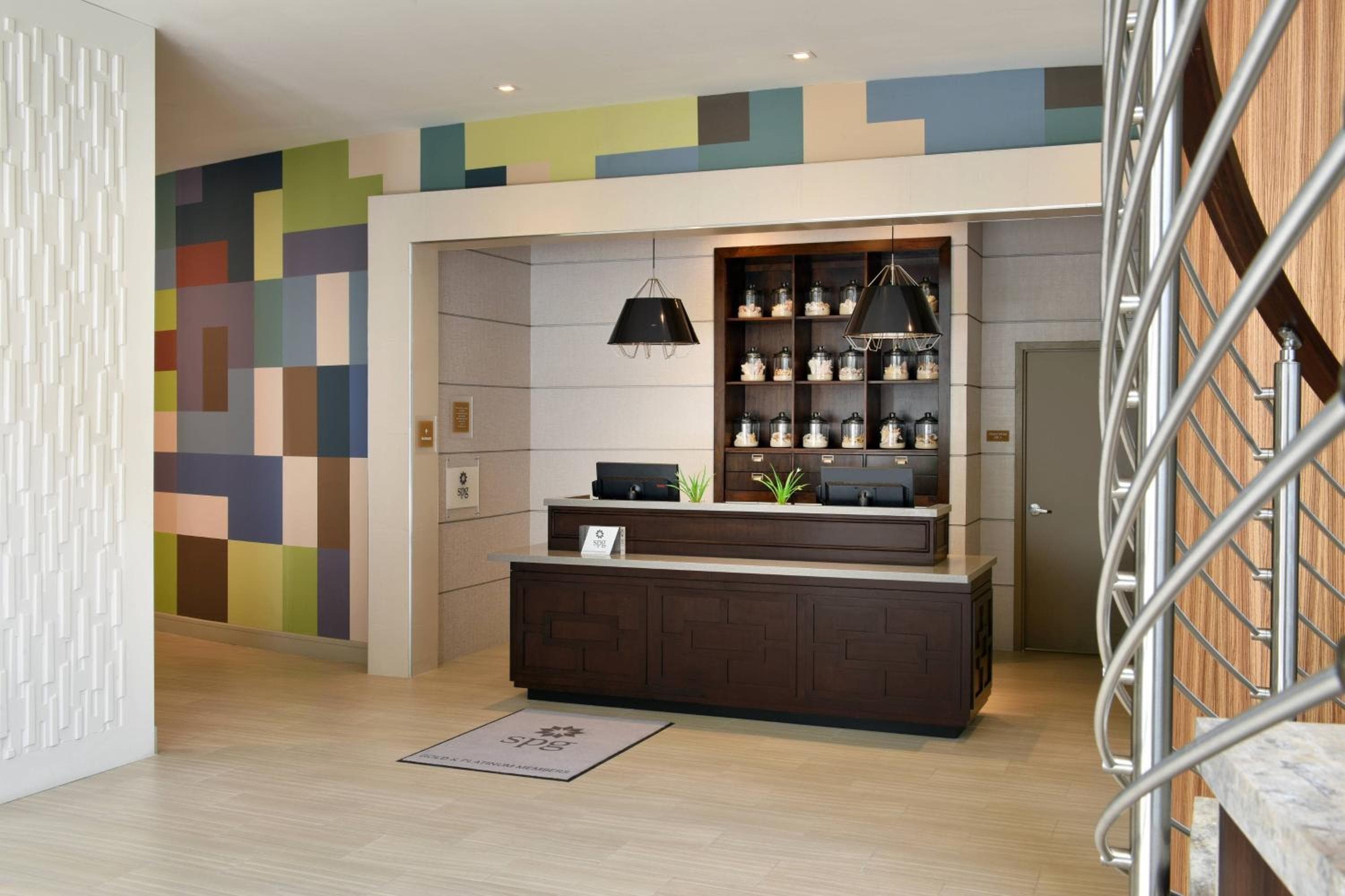 Cuatro puntos por Sheraton Coral Gables — 5