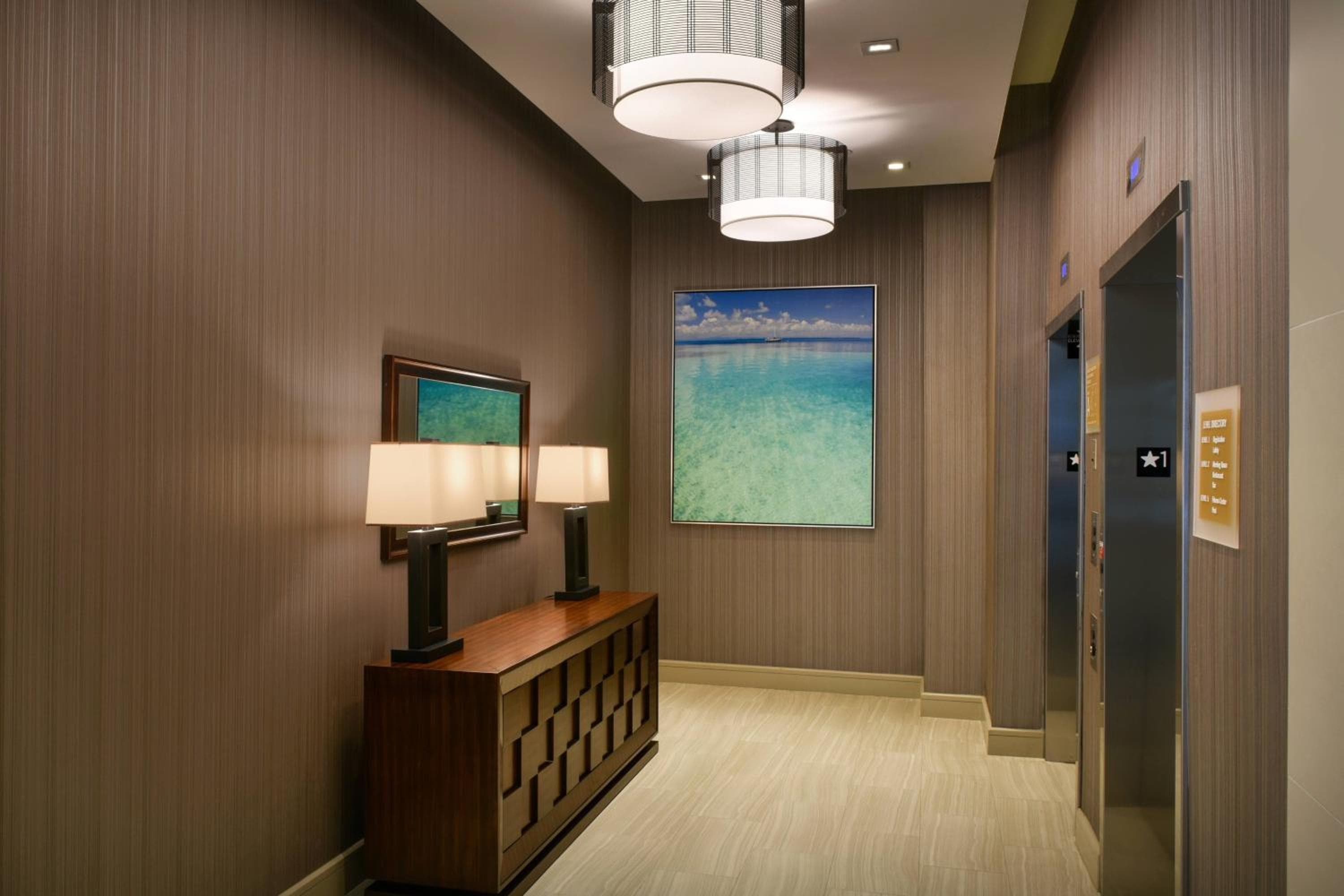 Cuatro puntos por Sheraton Coral Gables — 6