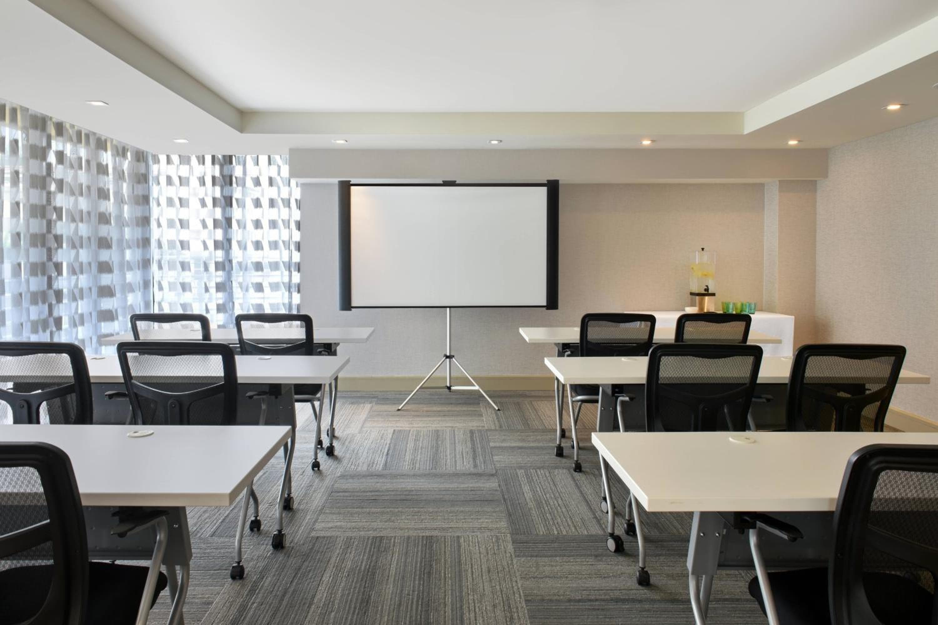 Cuatro puntos por Sheraton Coral Gables — 18