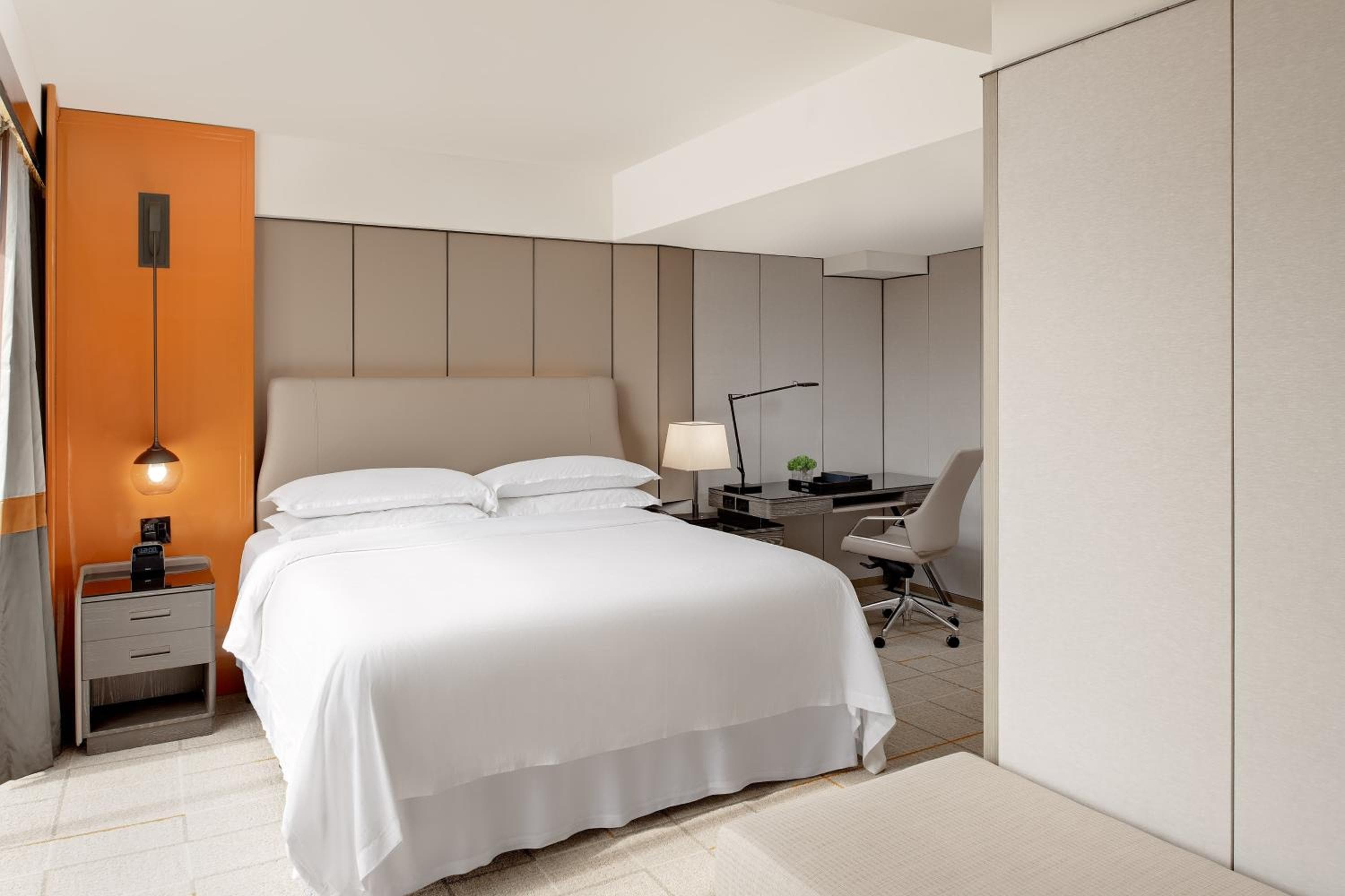 Sheraton Universal hotel, 333 Universal Hollywood Drive, Los Angeles, United States — photo 49