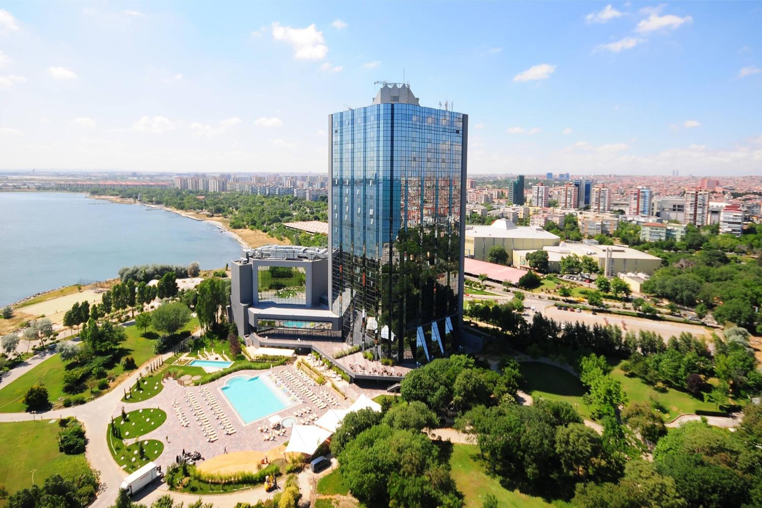 Sheraton Istanbul Atakoy Hotel — 4