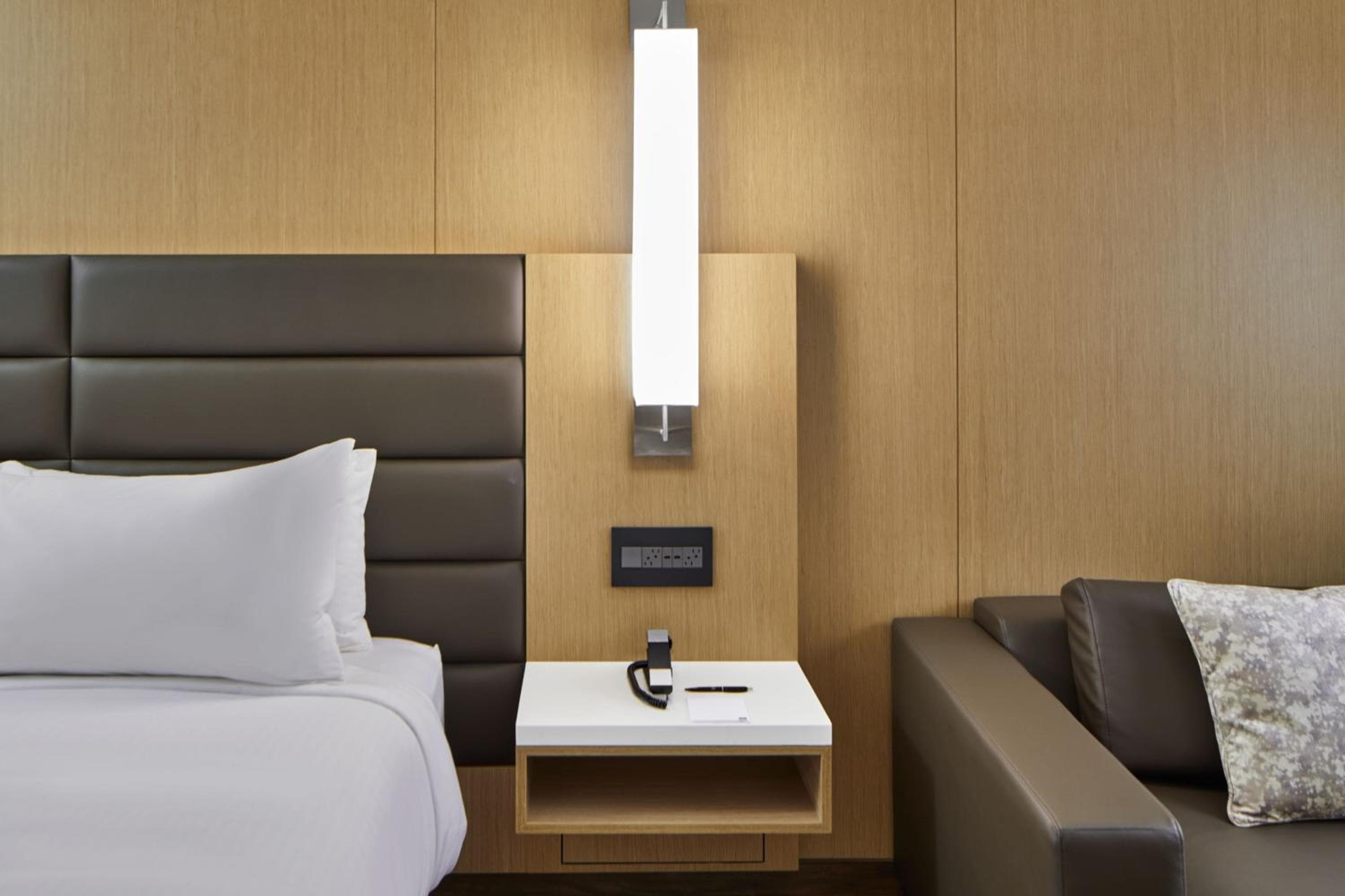 AC Hotel by Marriott Orlando Lake Buena Vista — 19